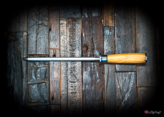 Diamond knife sharpener with olive wood handle