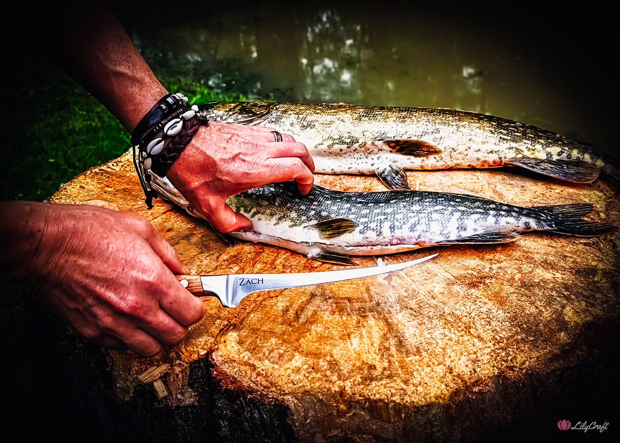 High flex stainless steel fish filleting knife for boat and jetty fish cleaning