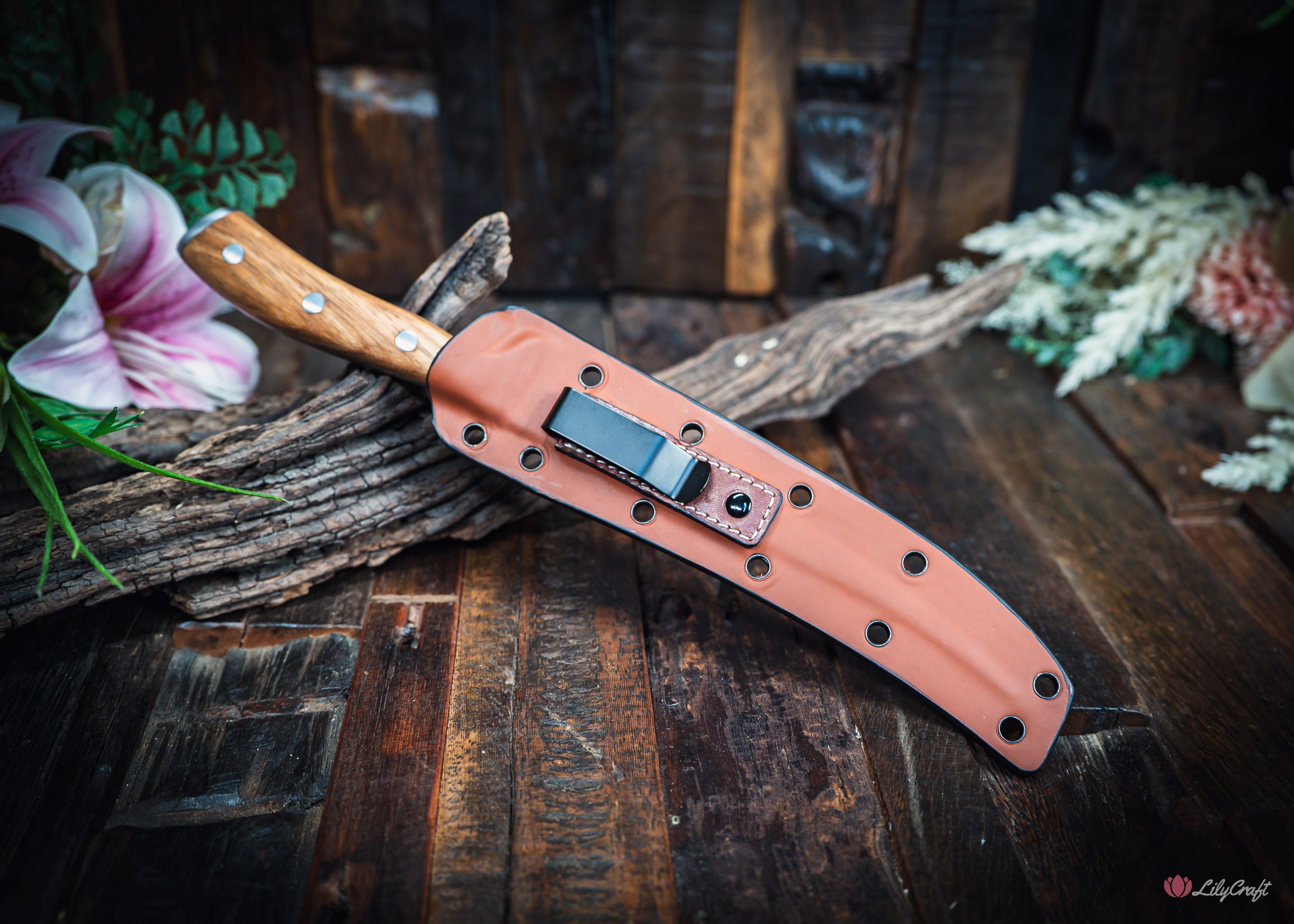 Leather wrapped molded Kydex sheath for flexible filleting knife with belt clip