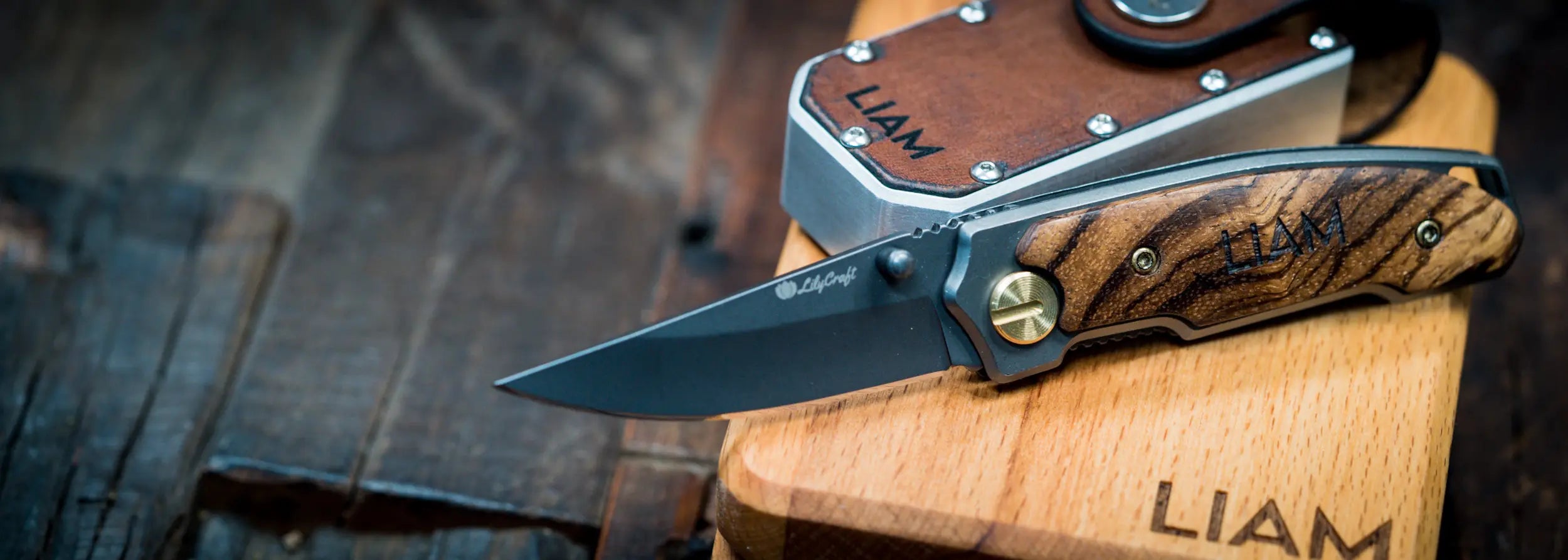 Pocket Knife with Leather Pouch - The Feretto