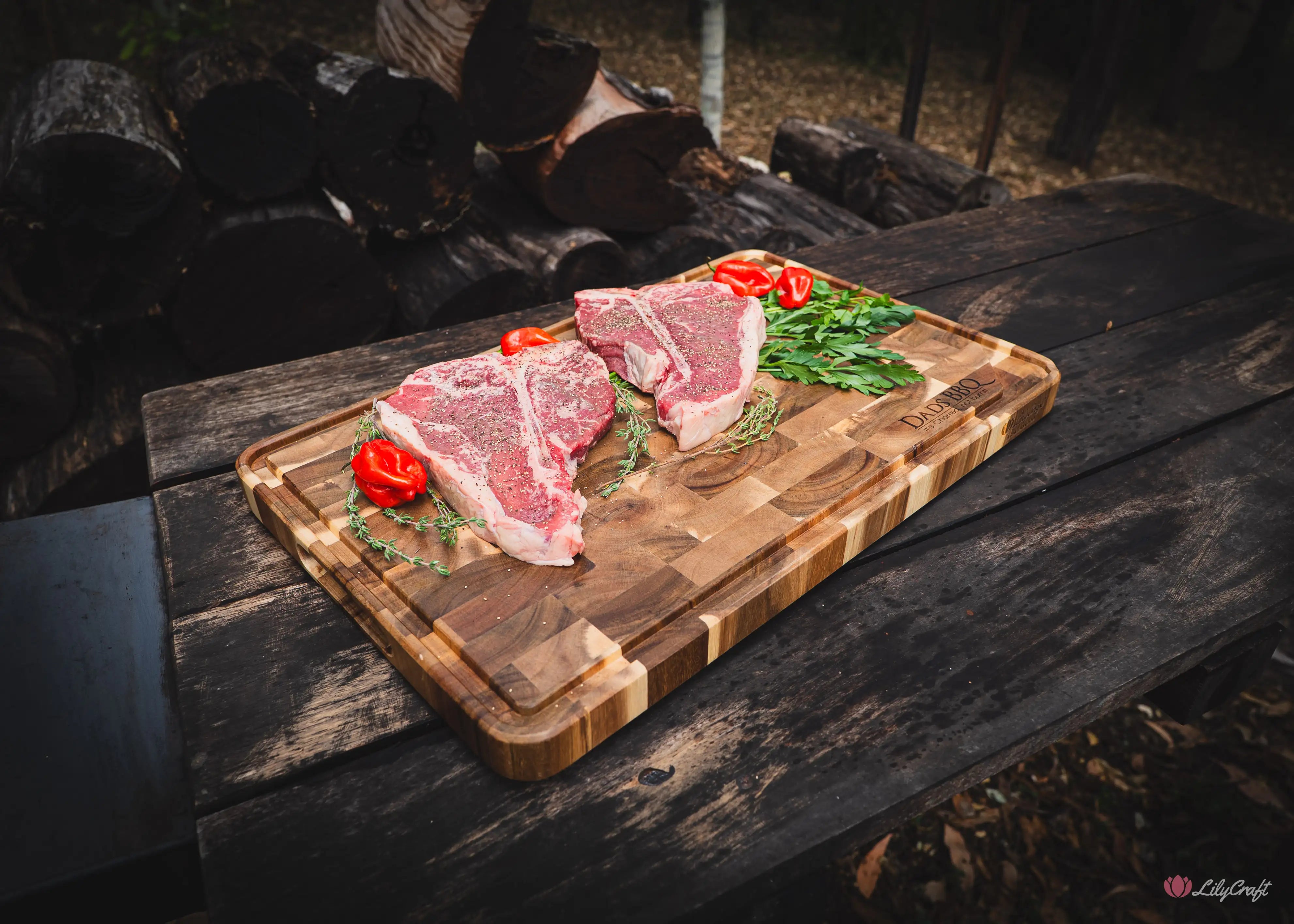 Best board for reclaiming meat juices for sauce