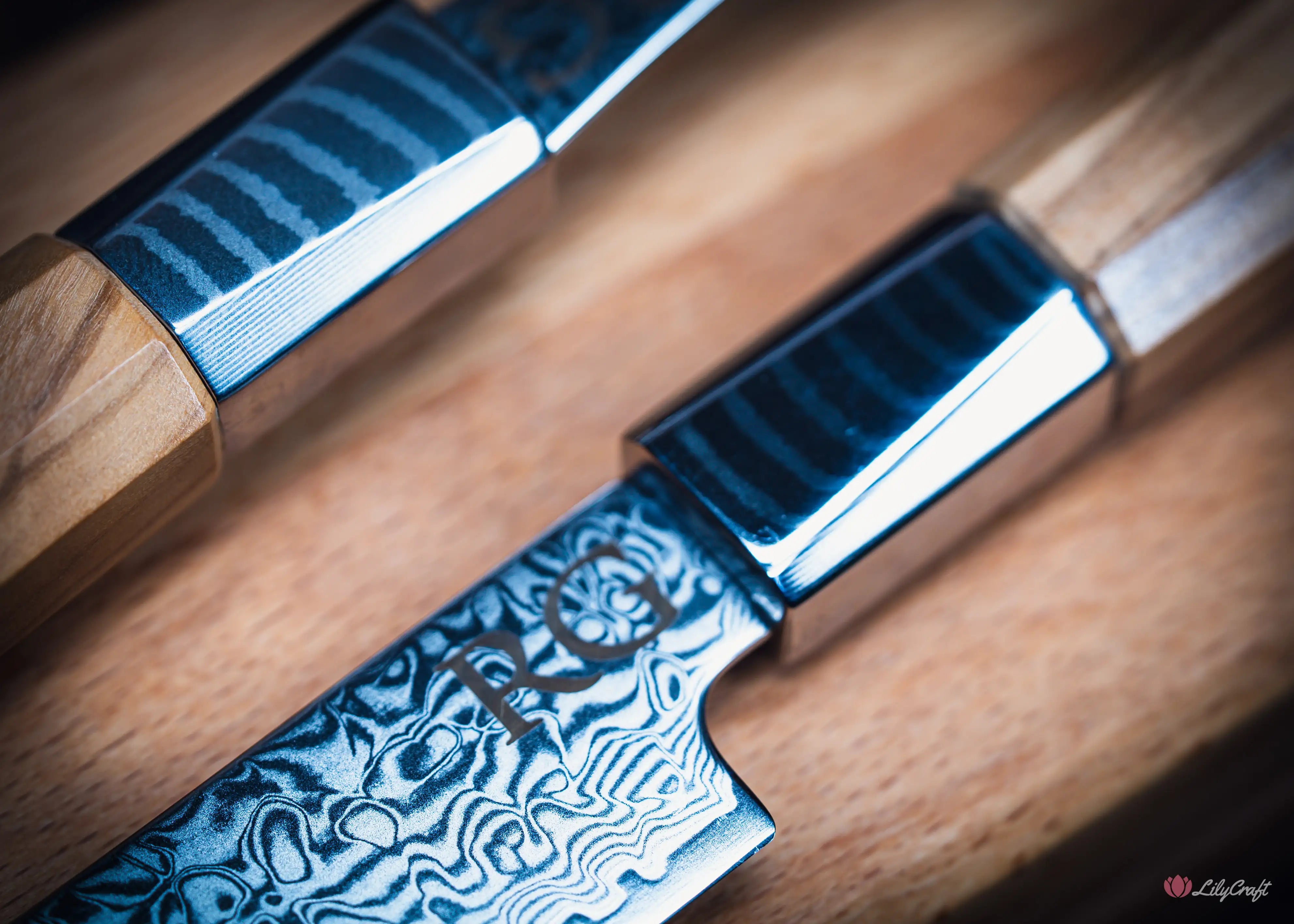 premium steak knife set for him