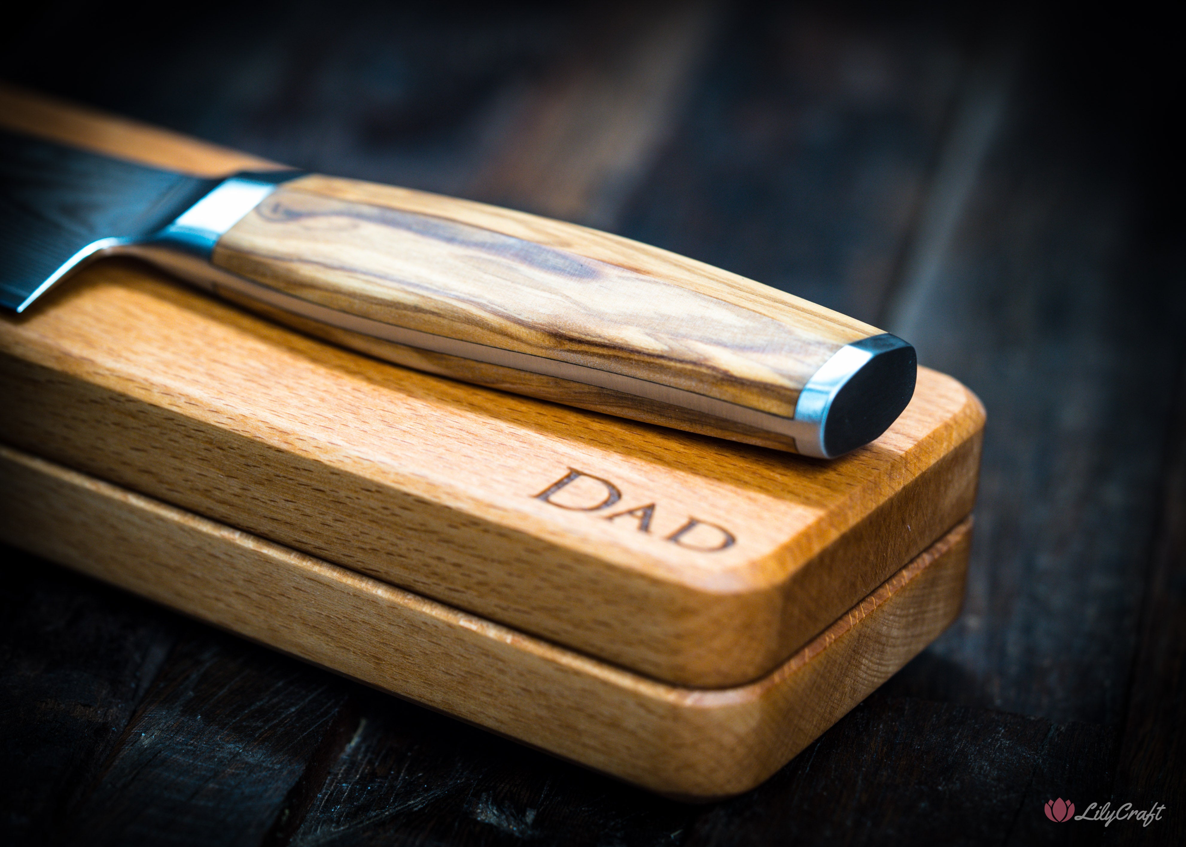 Gift for BBQ master – Damascus carving knife