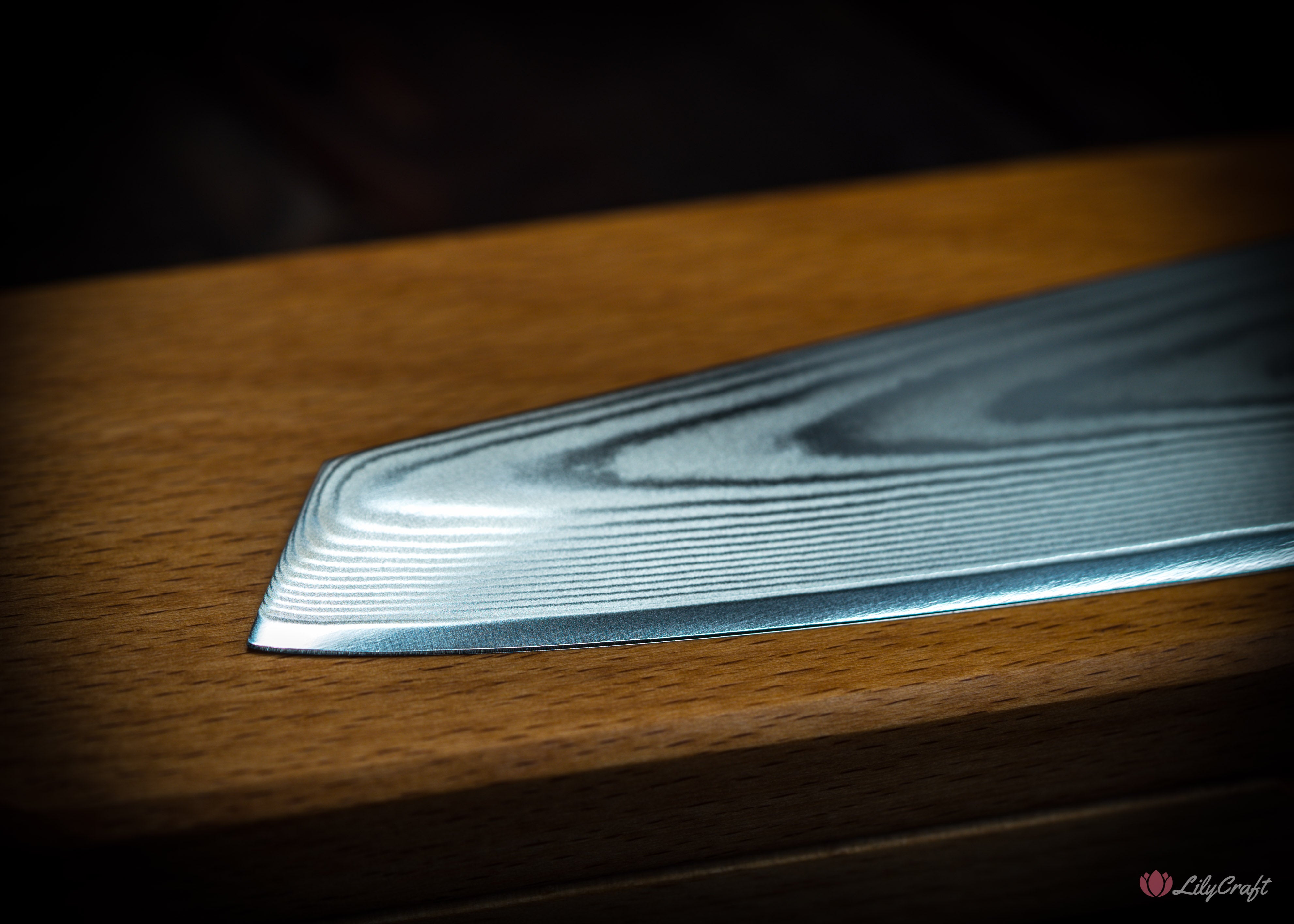 Luxury kitchen knife with engraved wood gift box