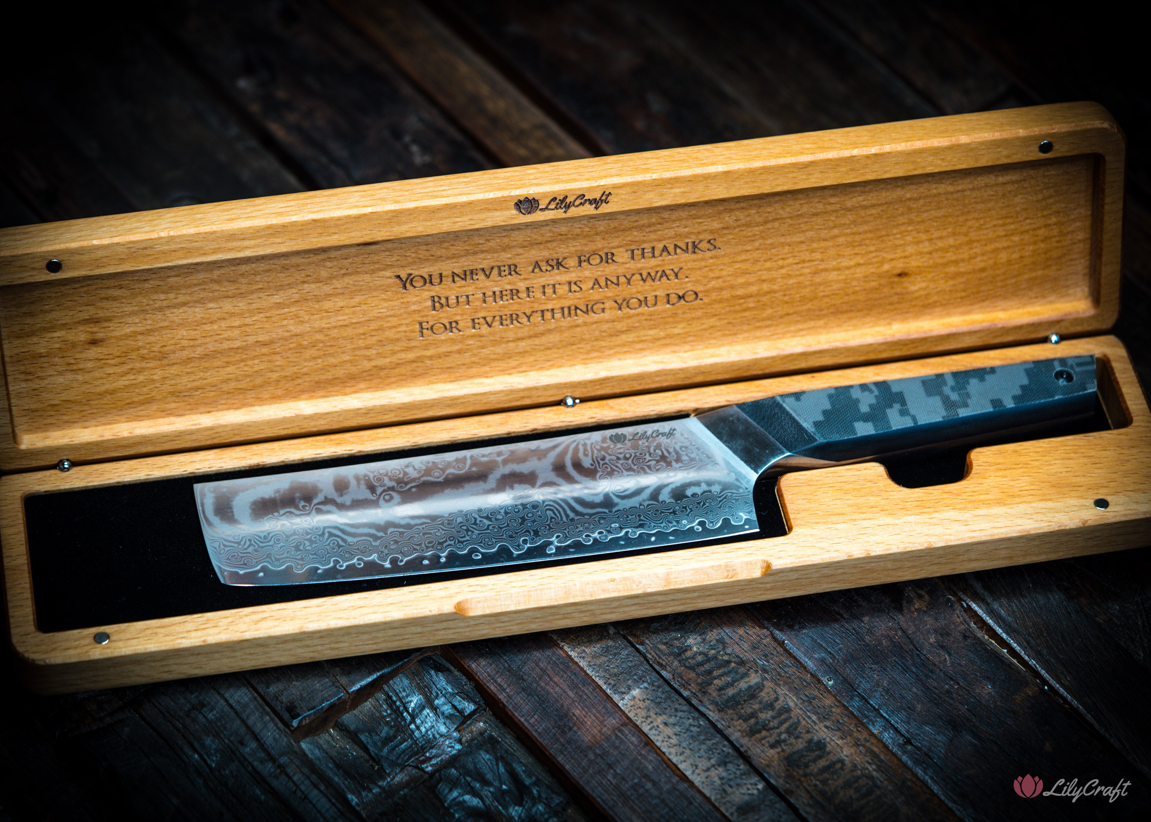 Gift knife for plant-based cooks and veggie lovers