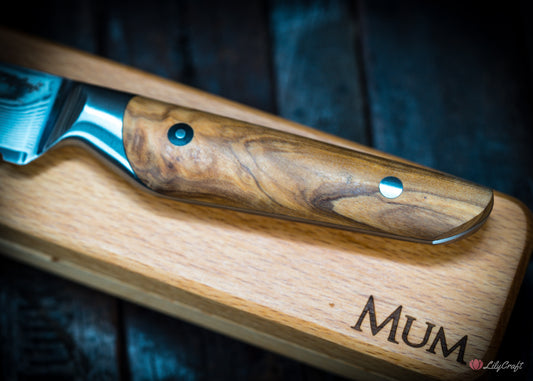 Luxury bread knife for artisan loaves and sourdough