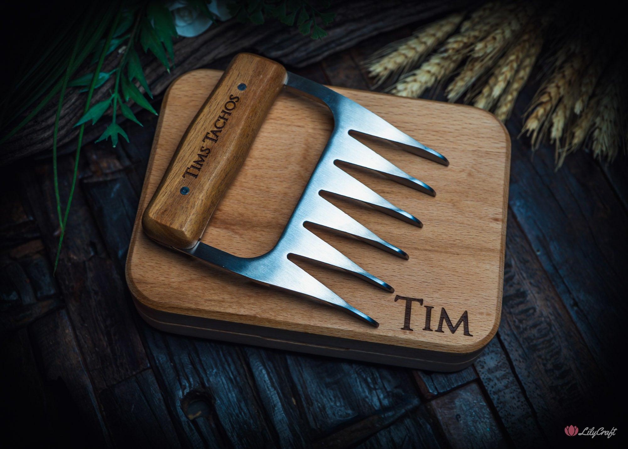 handmade meat shredding claws for smoker enthusiasts