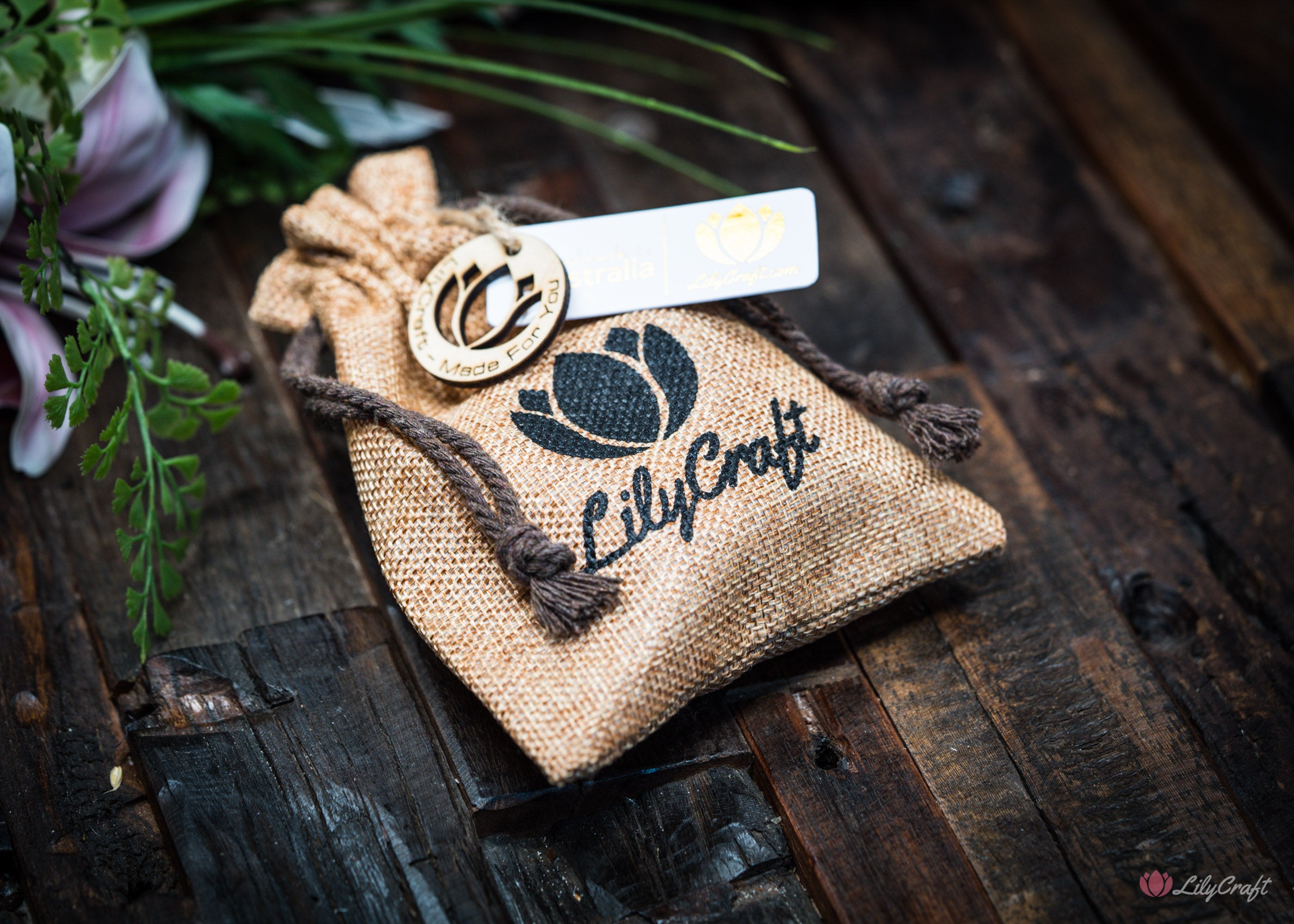 engagement ring box with bag
