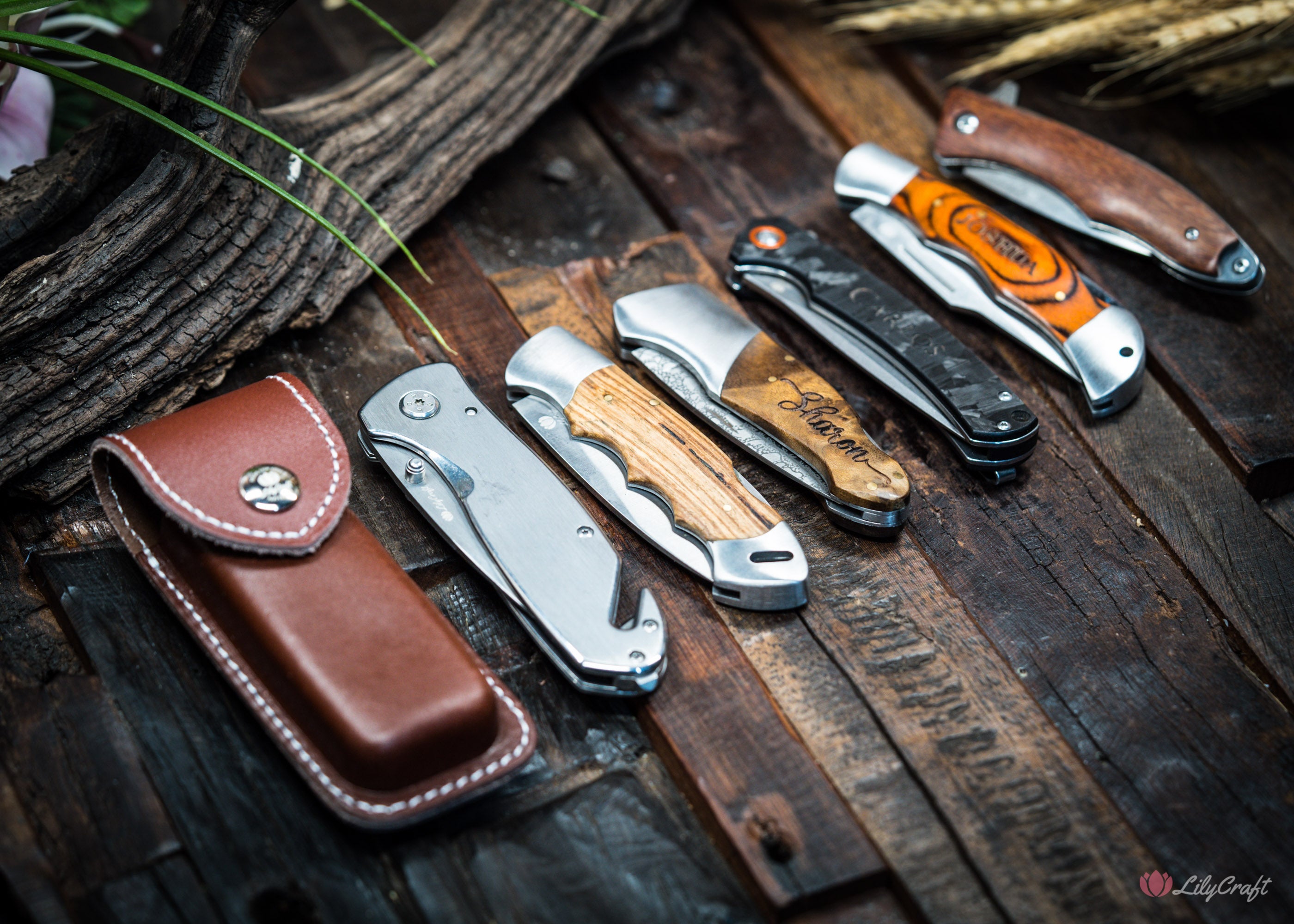 engraved leather pocket knife pouch sheath holster