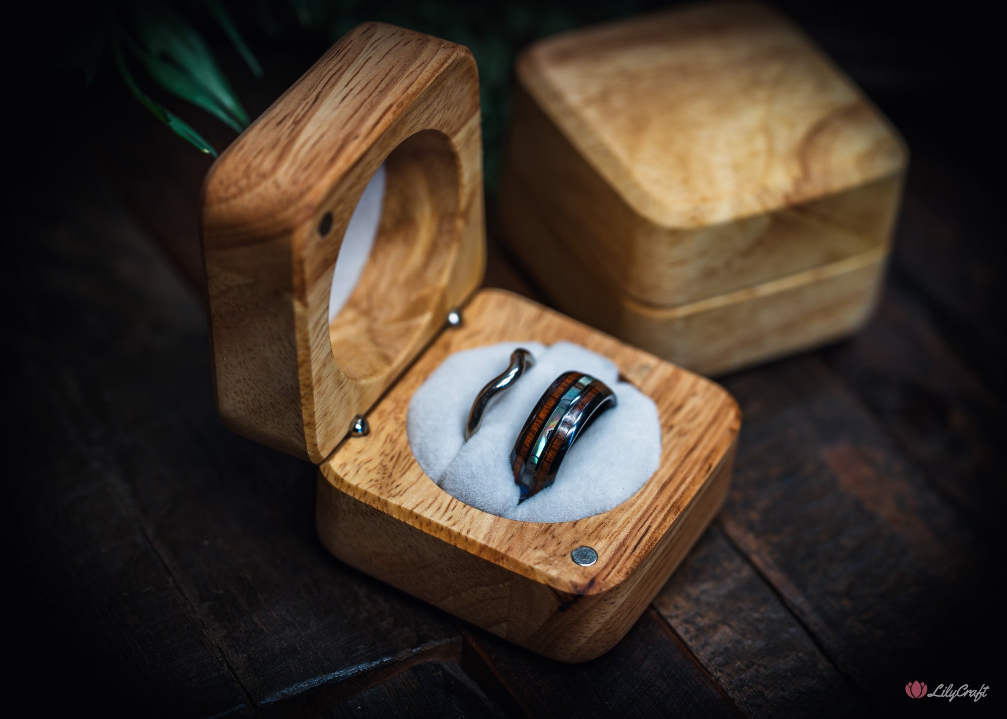 best wedding ring boxes for him and her