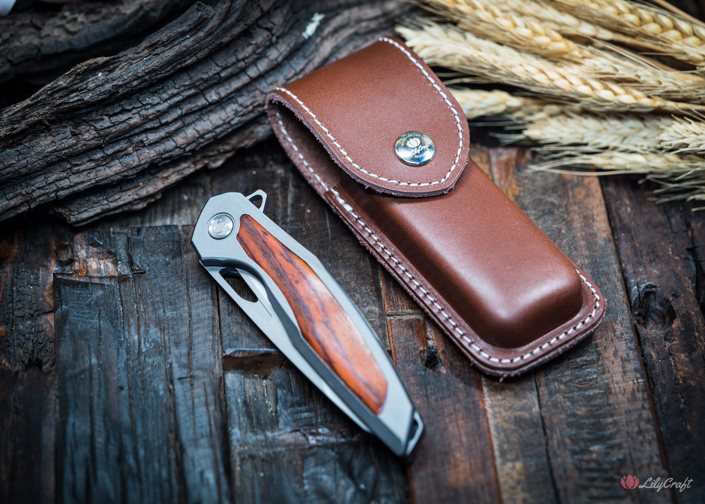 pocket knife pouch