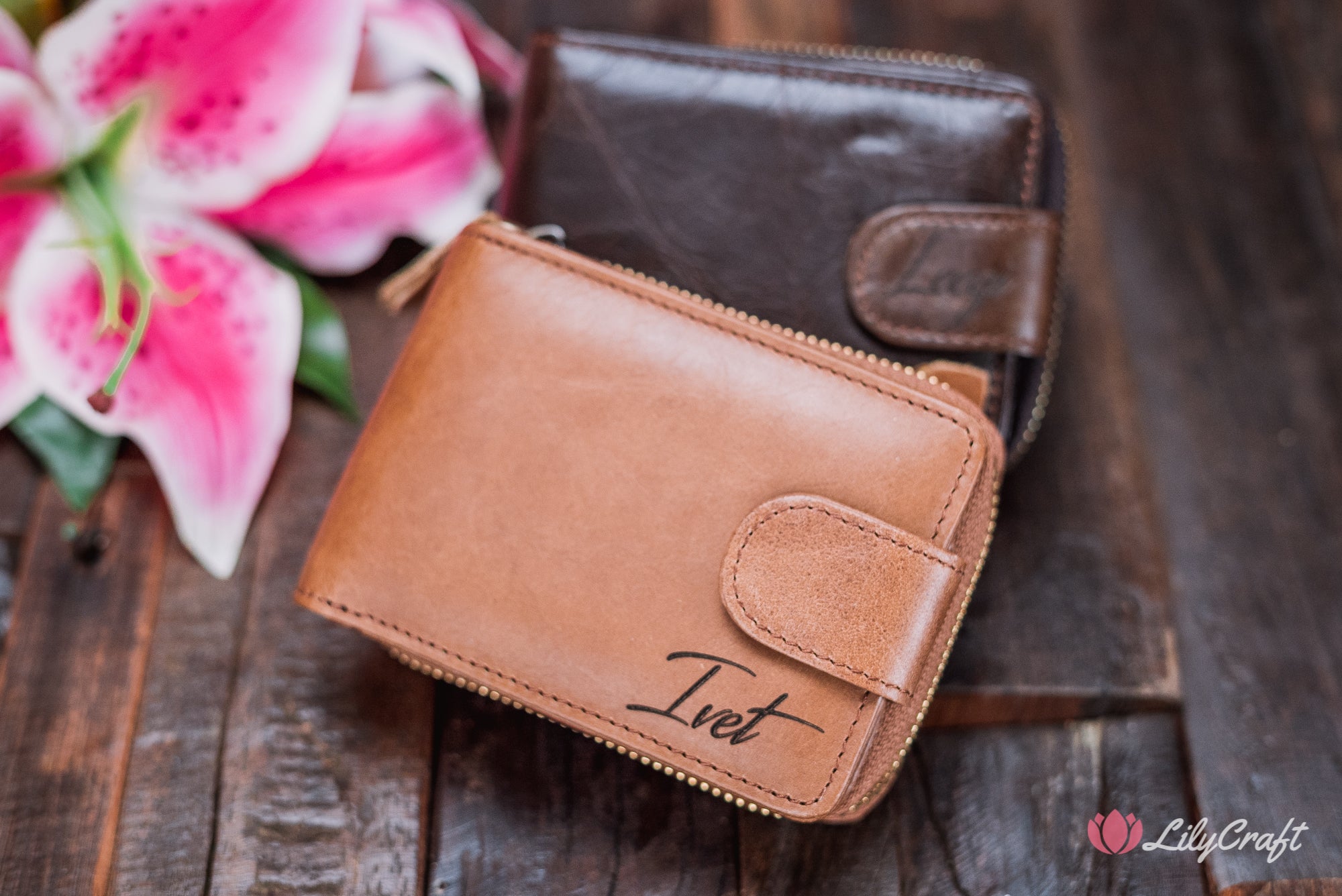 ladies leather wallet