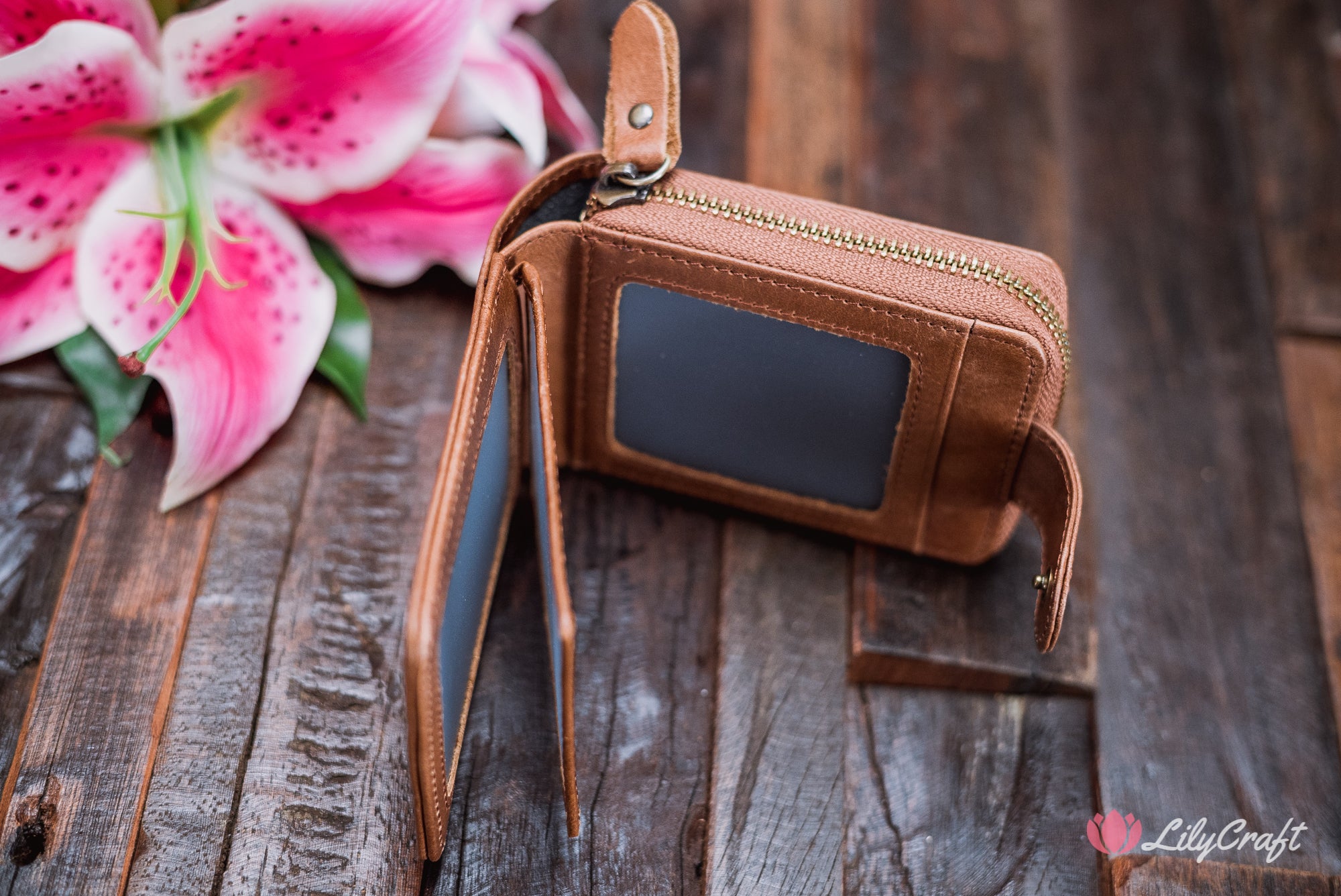 womens leather wallets