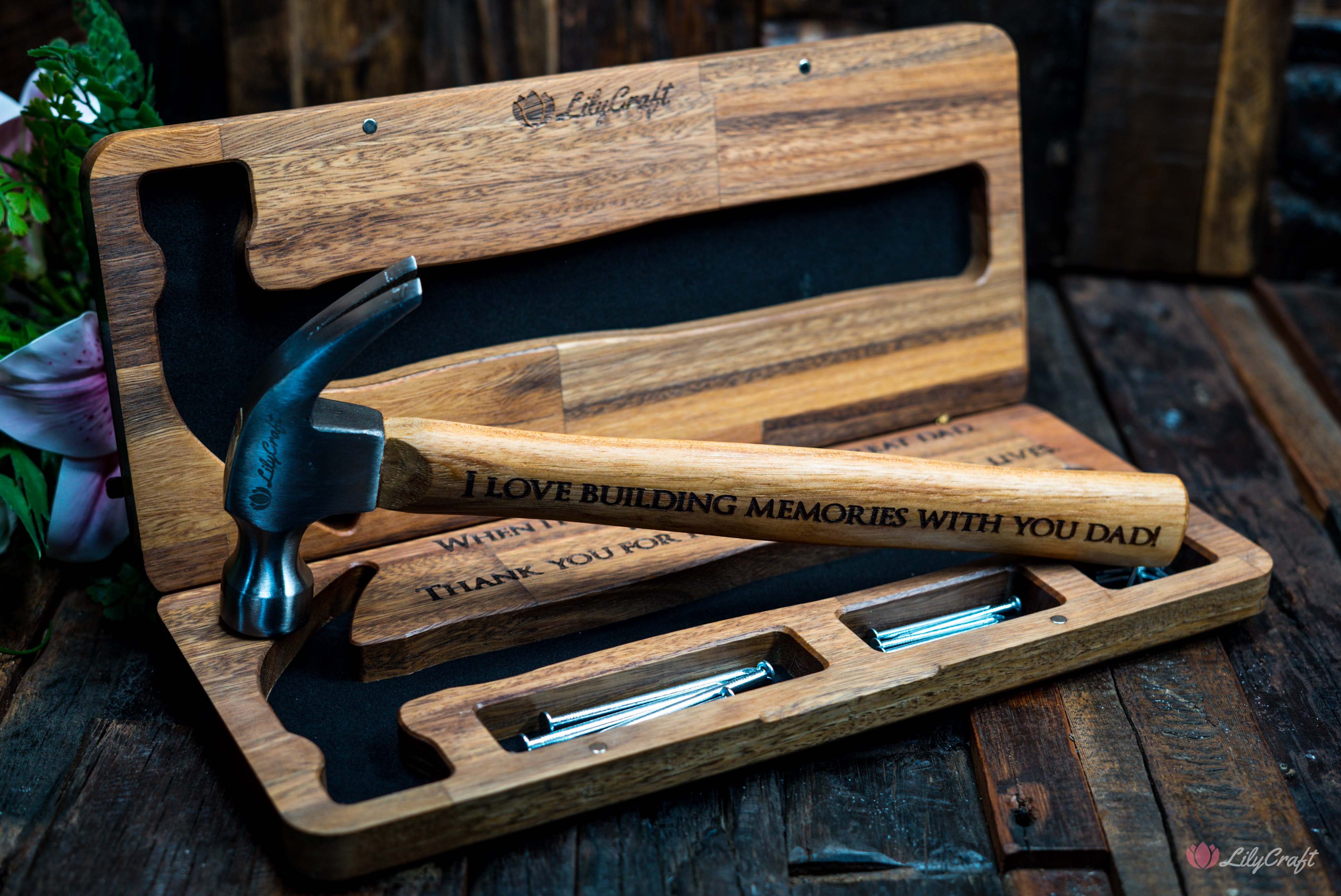Custom engraved hammer with gift box set