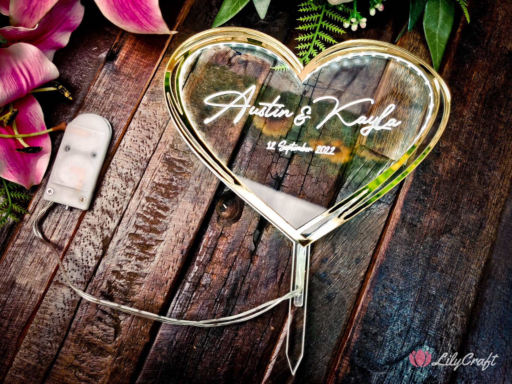 lilycraft cake topper