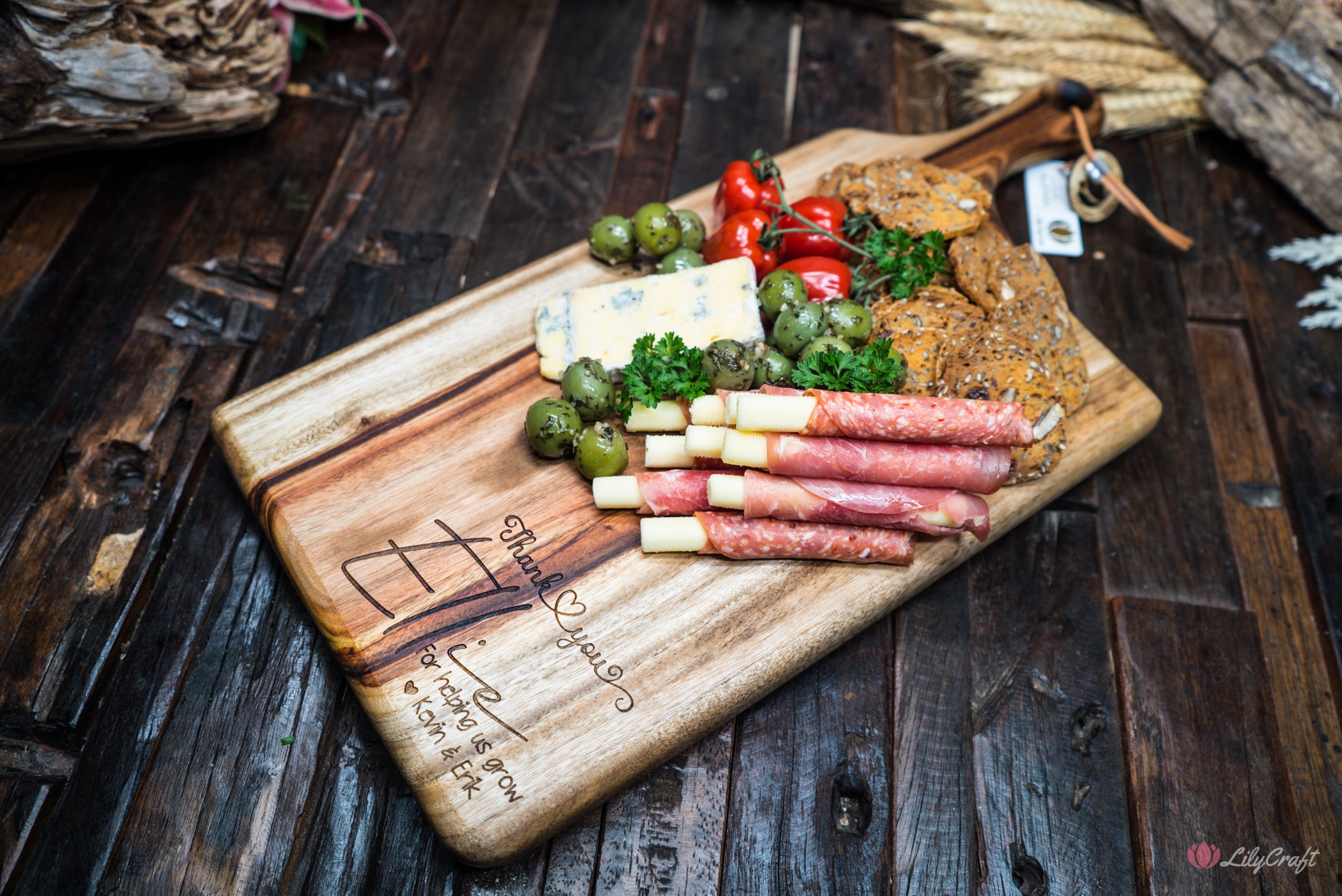 wood serving board with handle