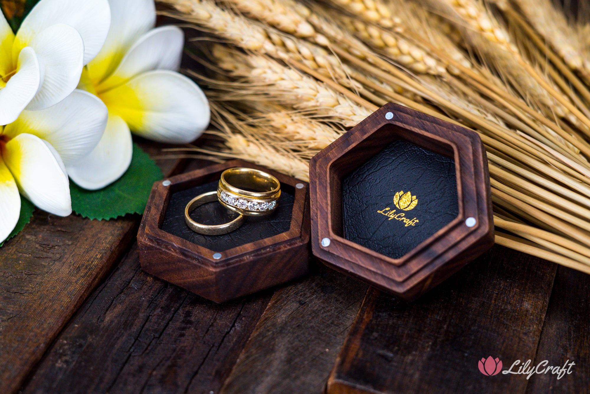 wedding ring bearer box, personalized wedding ring box, custom wedding ring box, handmade wooden jewelry box, wooden jewelry box, wooden ring box, luxury ring box, ring bearer box, personalised ring box,