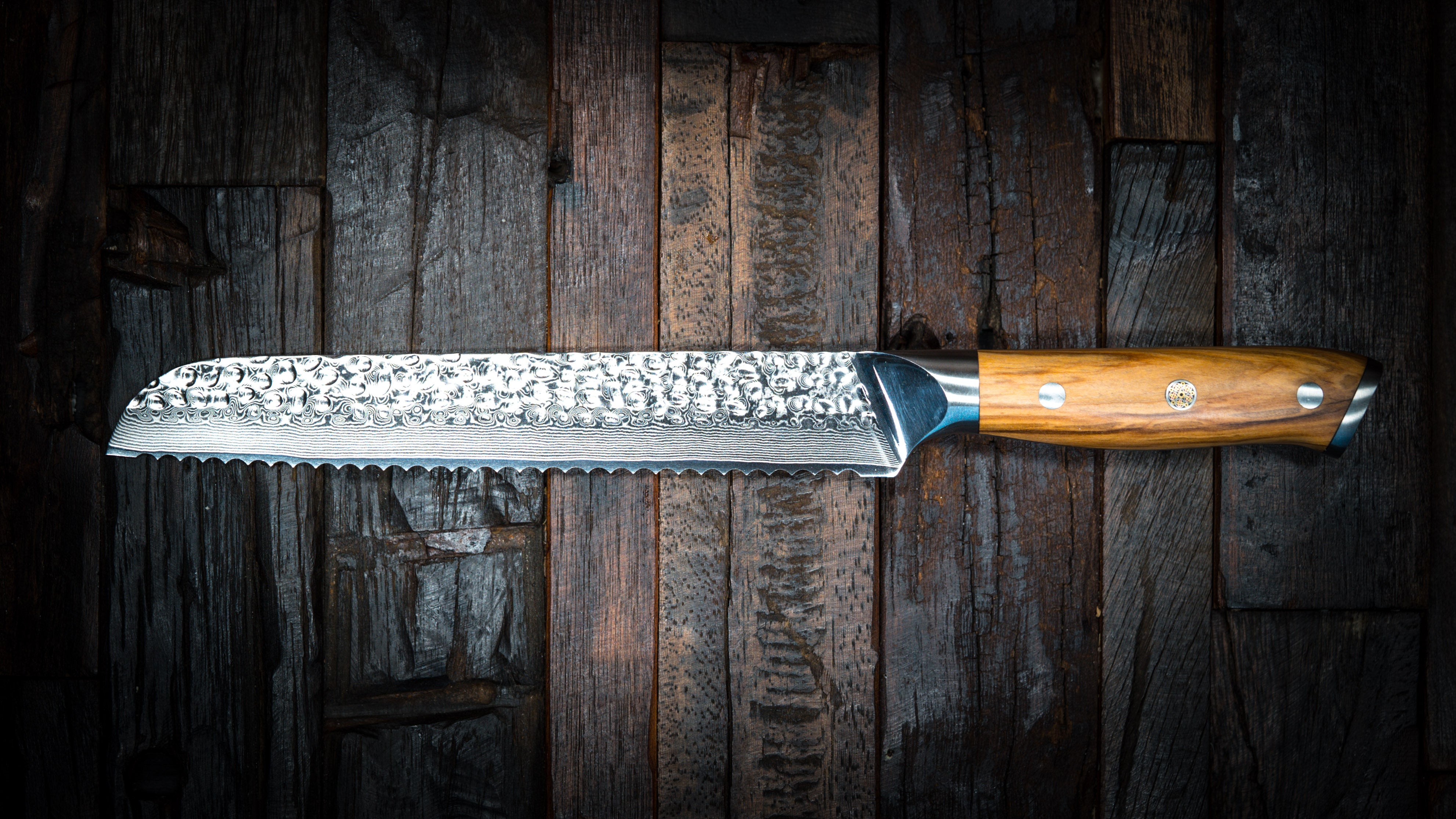 Best Bread Knife for sourdough