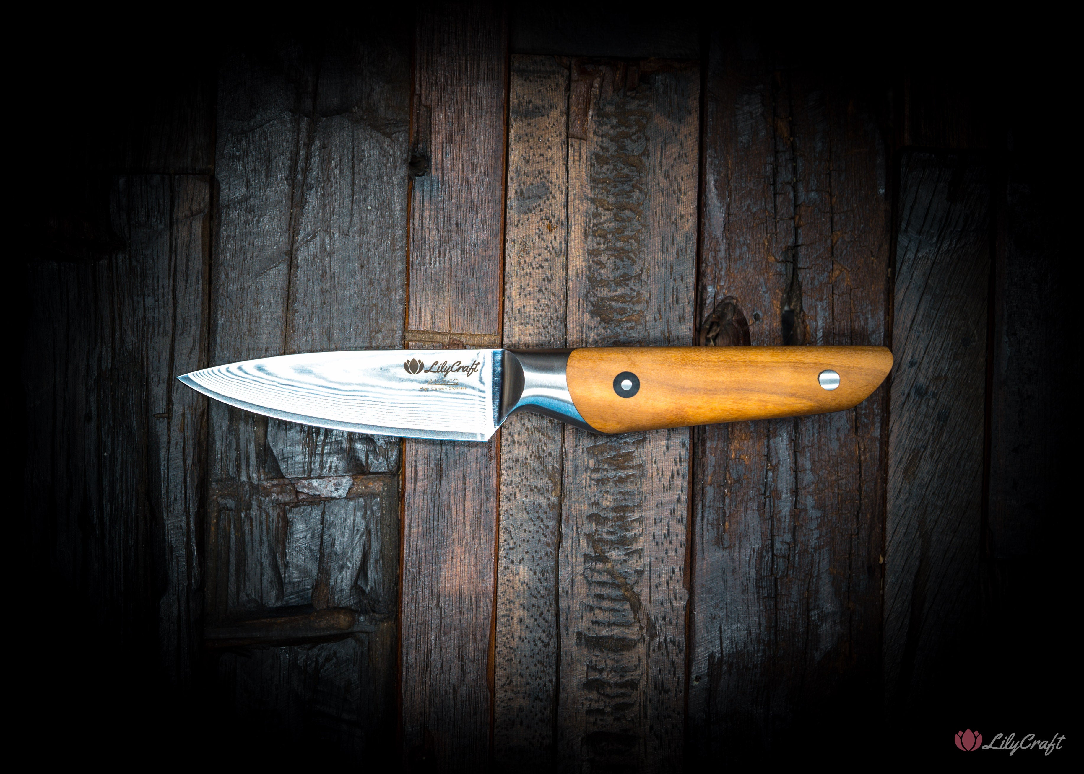 Paring knife with wooden gift box for kitchen use