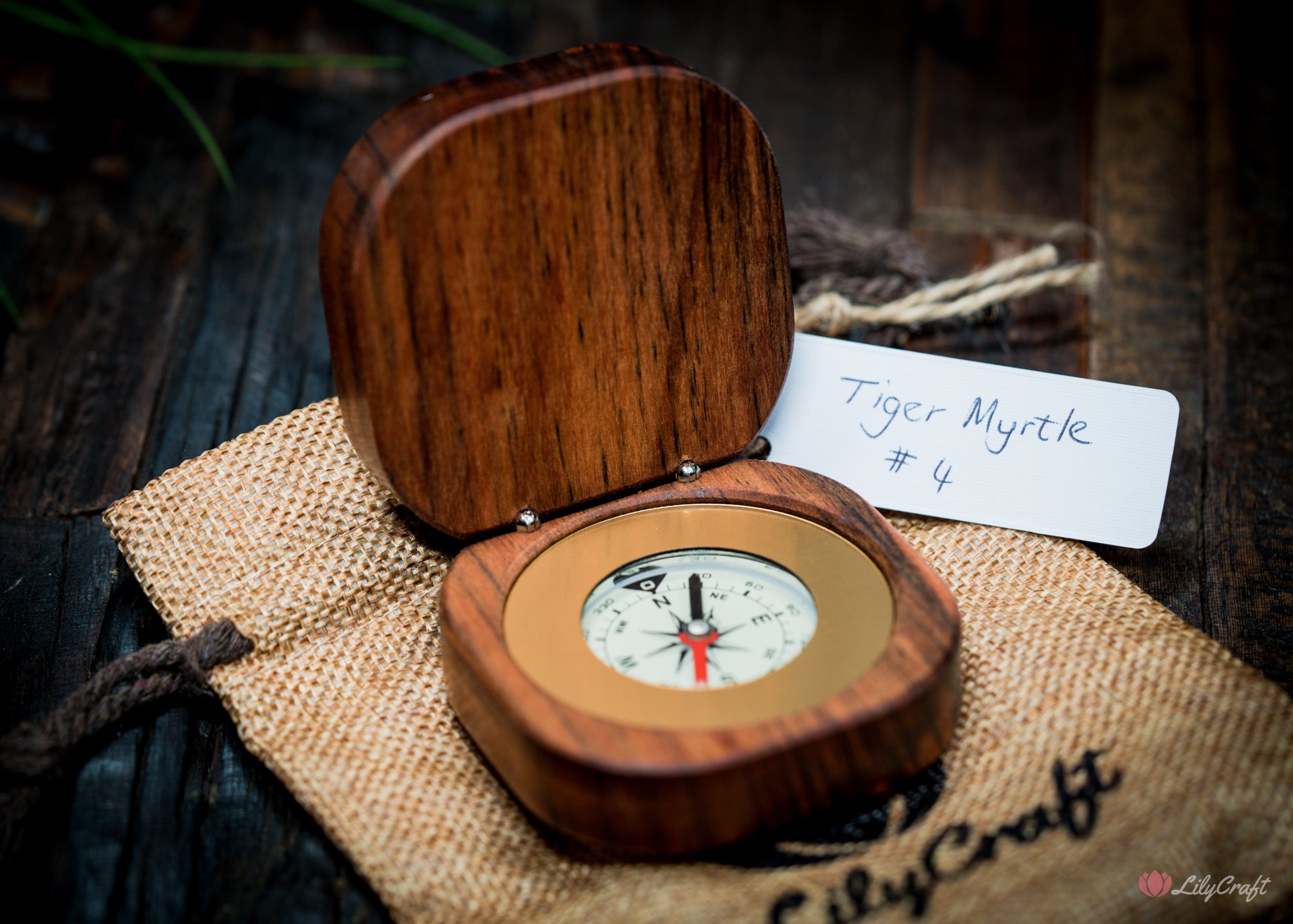 Unique gift idea: a personalized wooden compass.