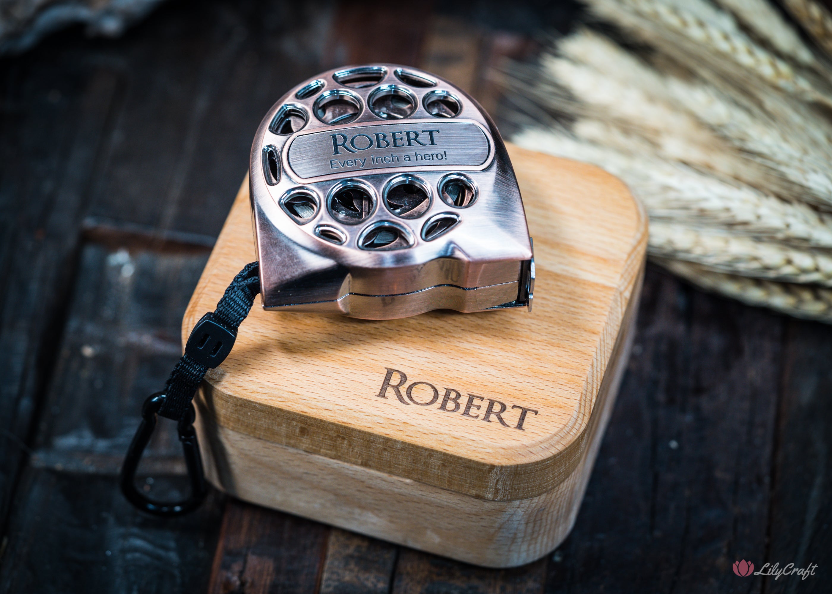 fathers day tape measure with wooden gift box