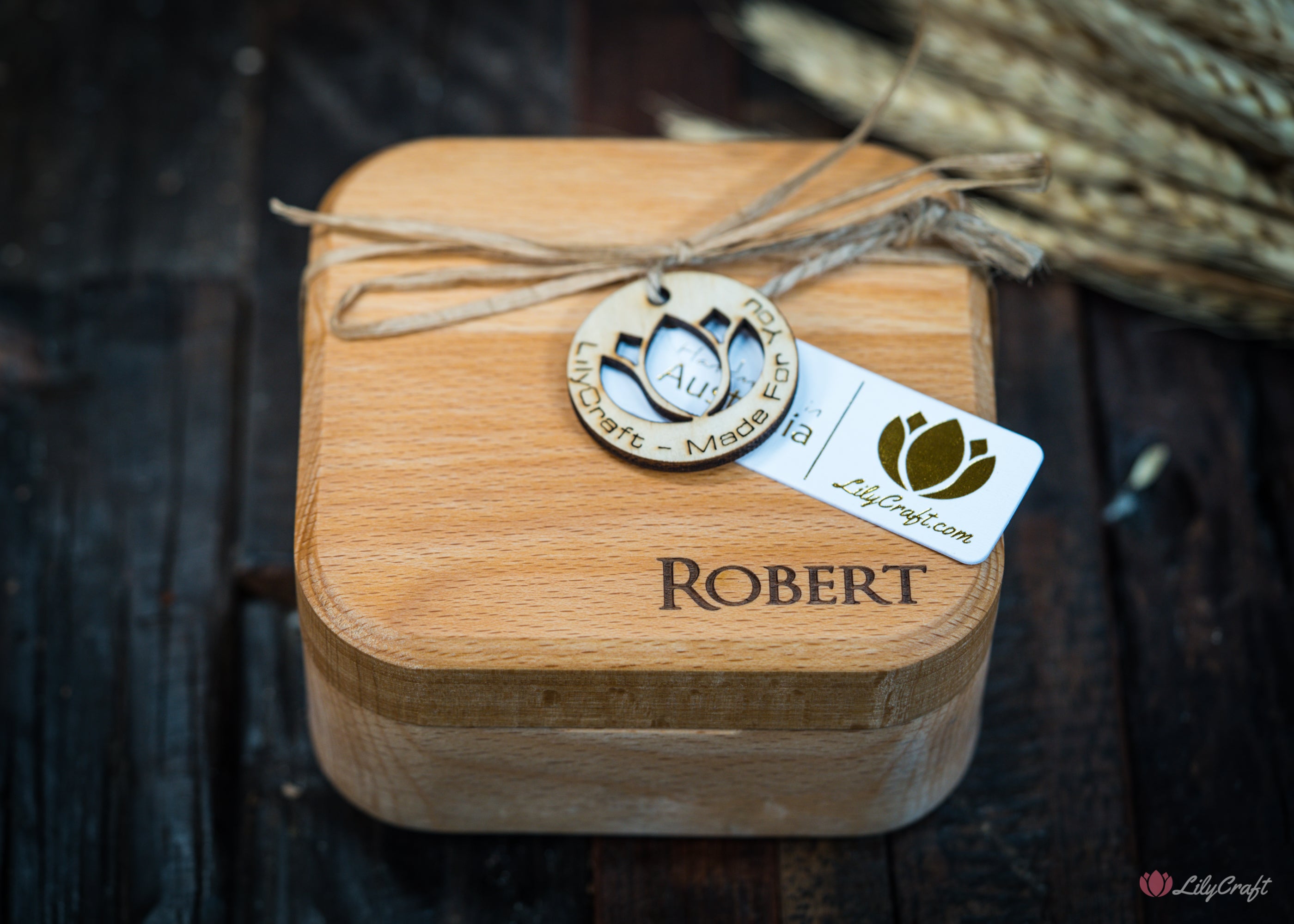 fathers day gift ideas engraved wooden gift boxes