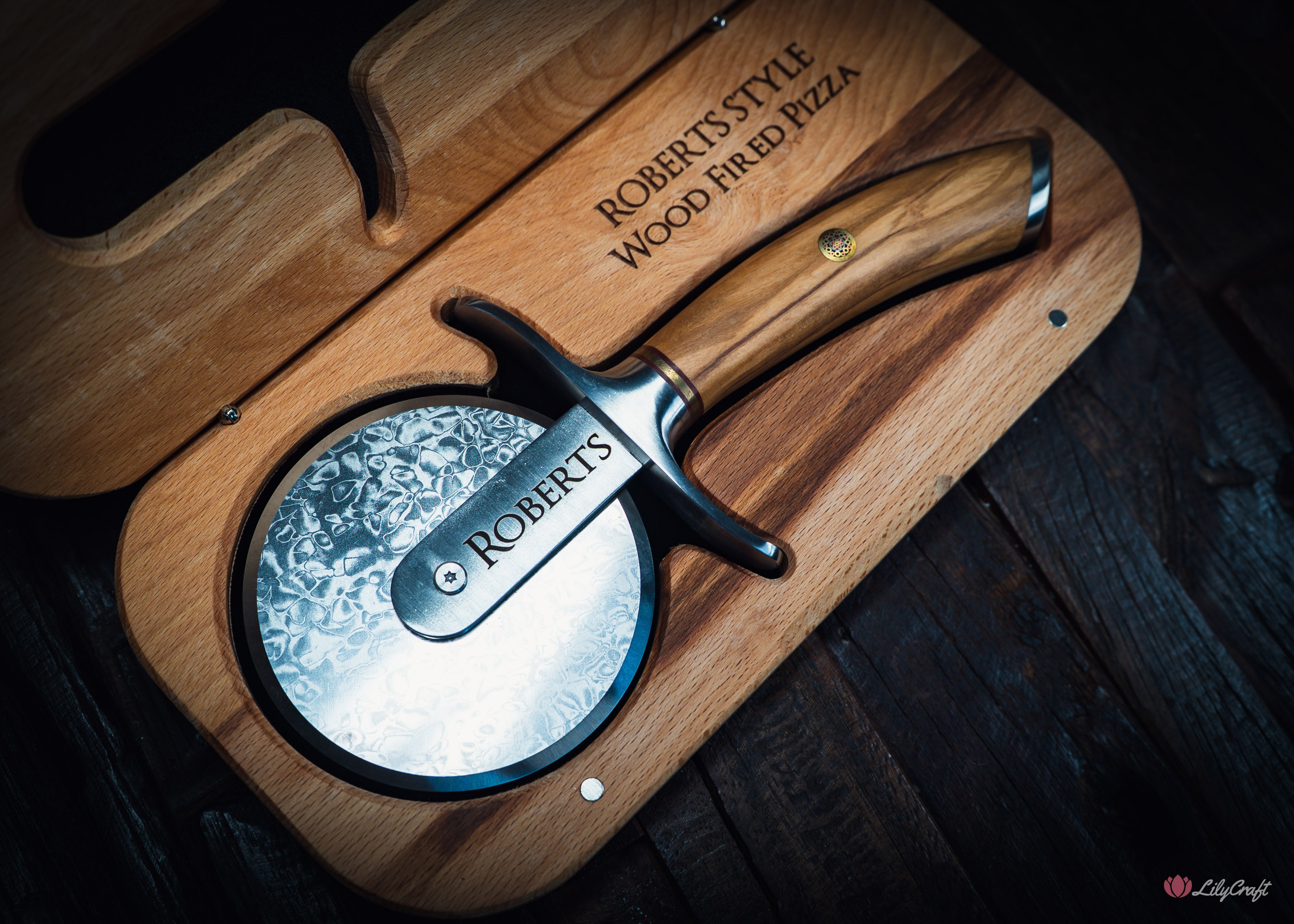 Personalised Damascus Steel Pizza Cutter