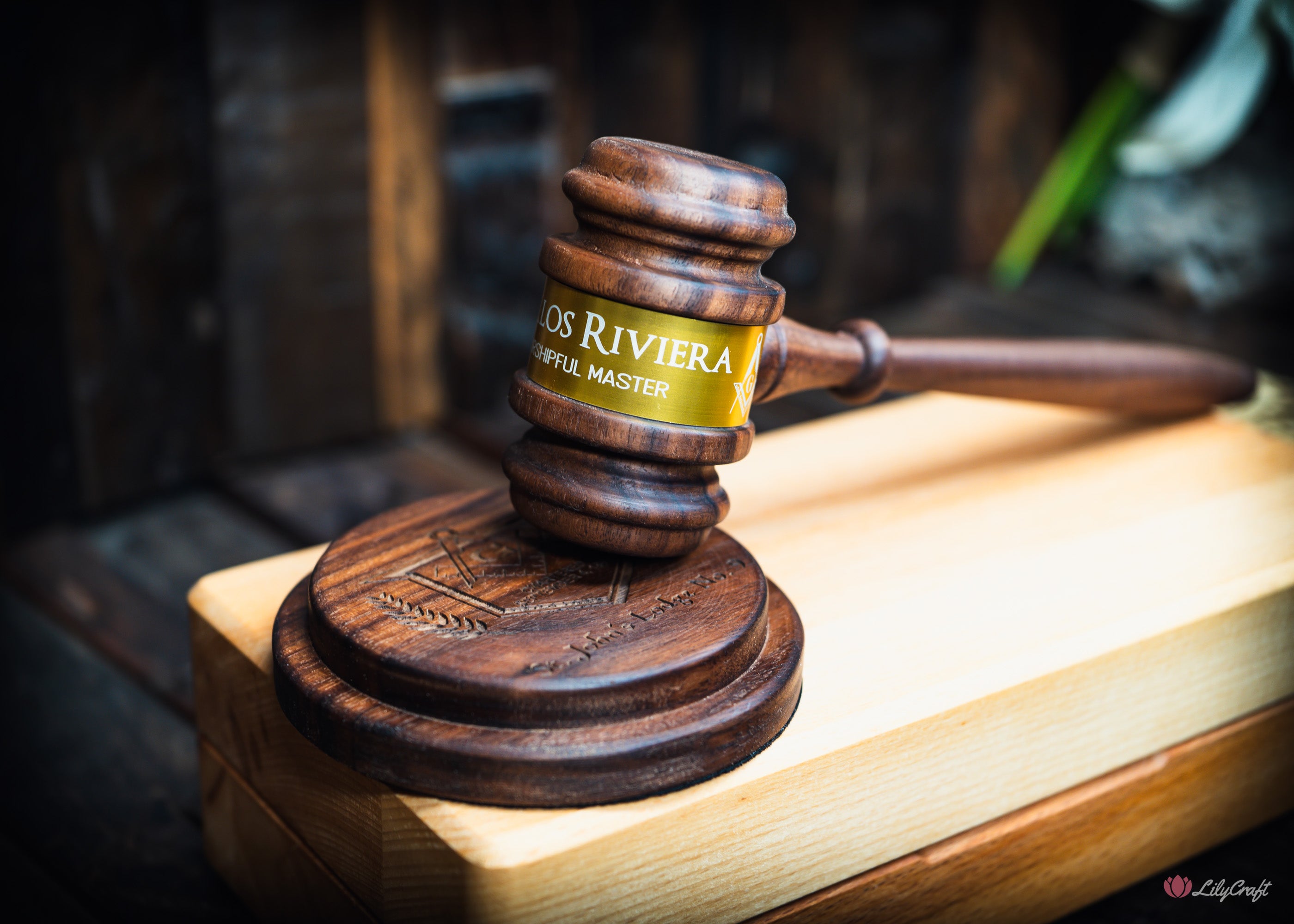Masonic wooden gavel with engraved presentation case
