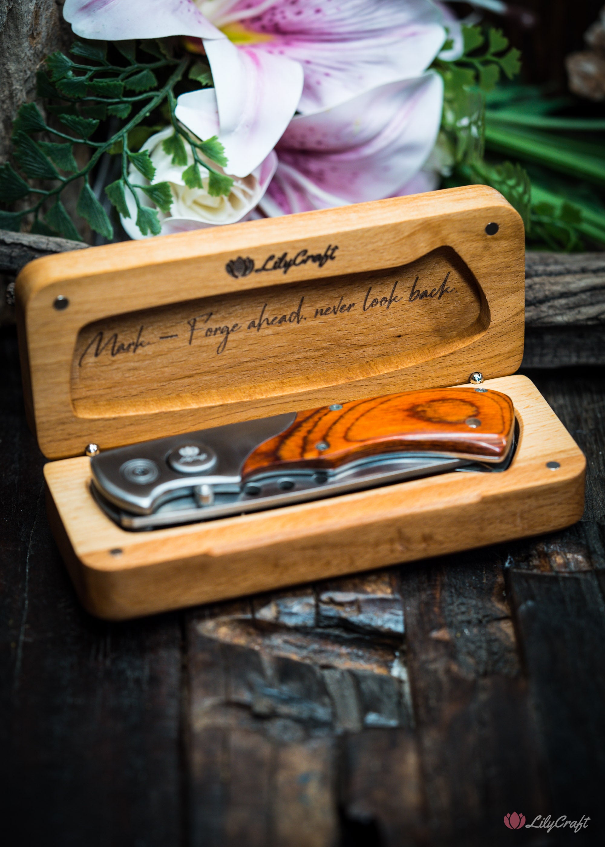 Gift idea for boyfriends, husbands, and fathers who love knives.