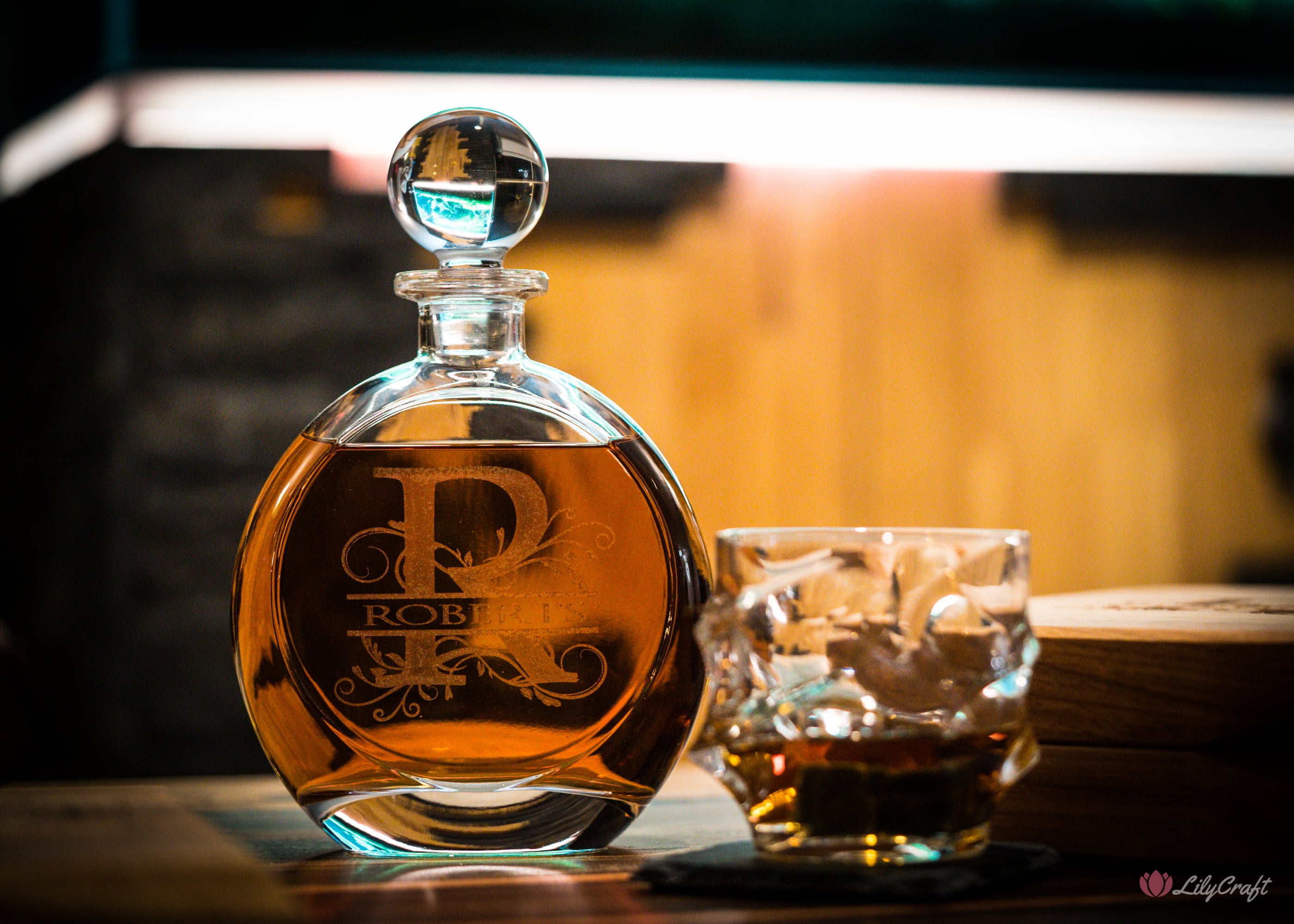 Custom scotch decanter with engraved glass and wooden gift box.