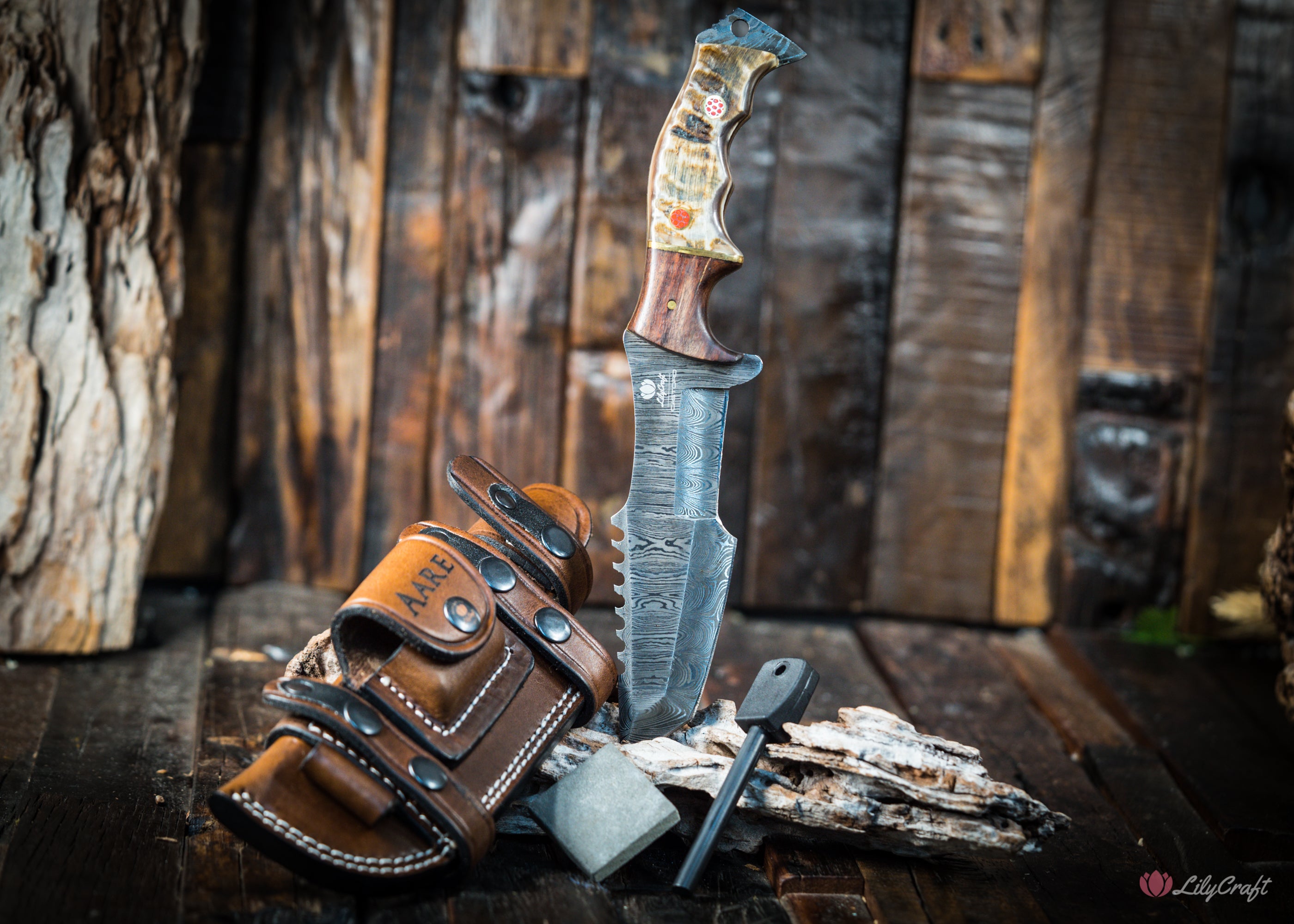 hiking survival knife australia with sharpening stone and ferro rod