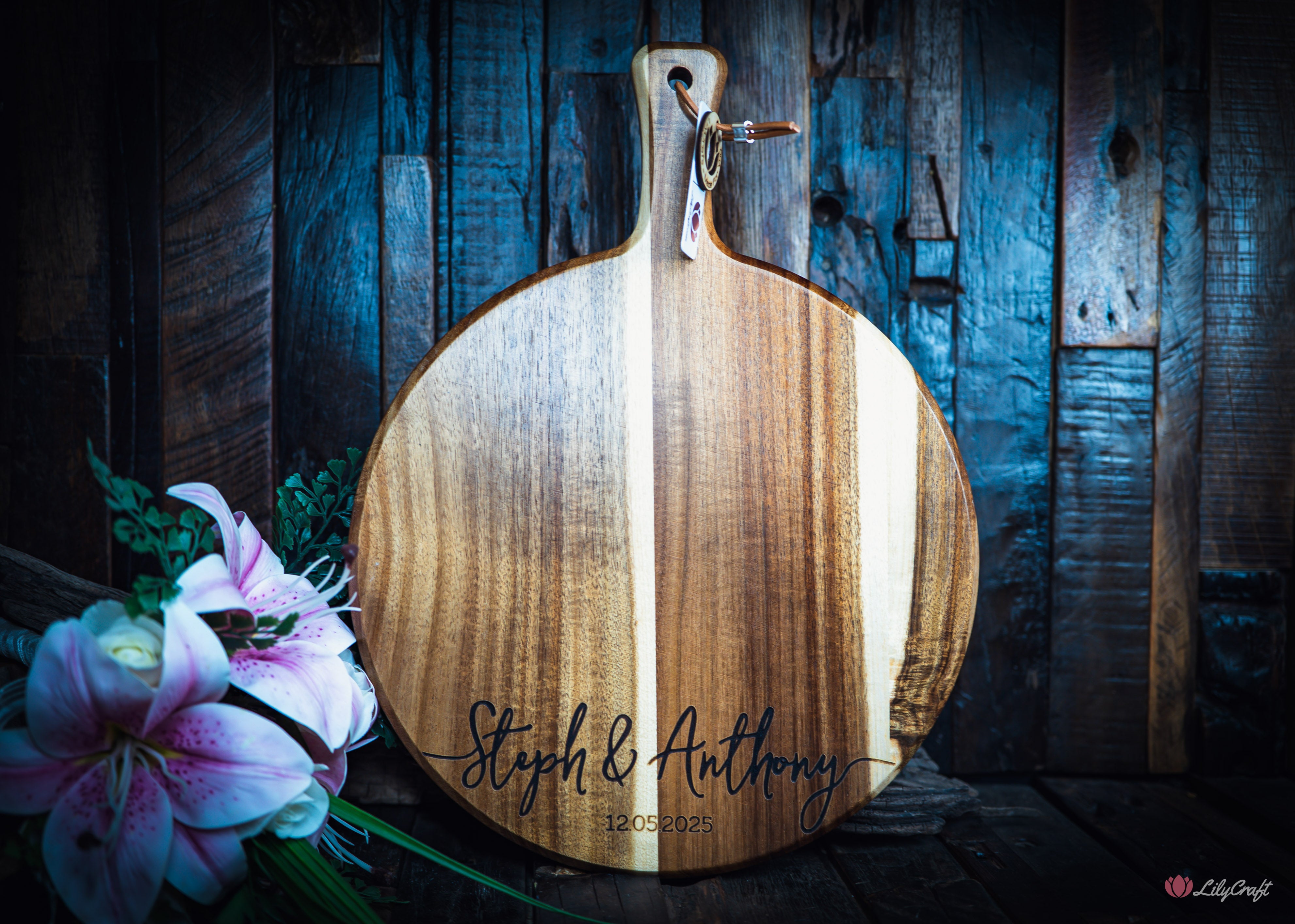 custom acacia wood cutting boards made in australia