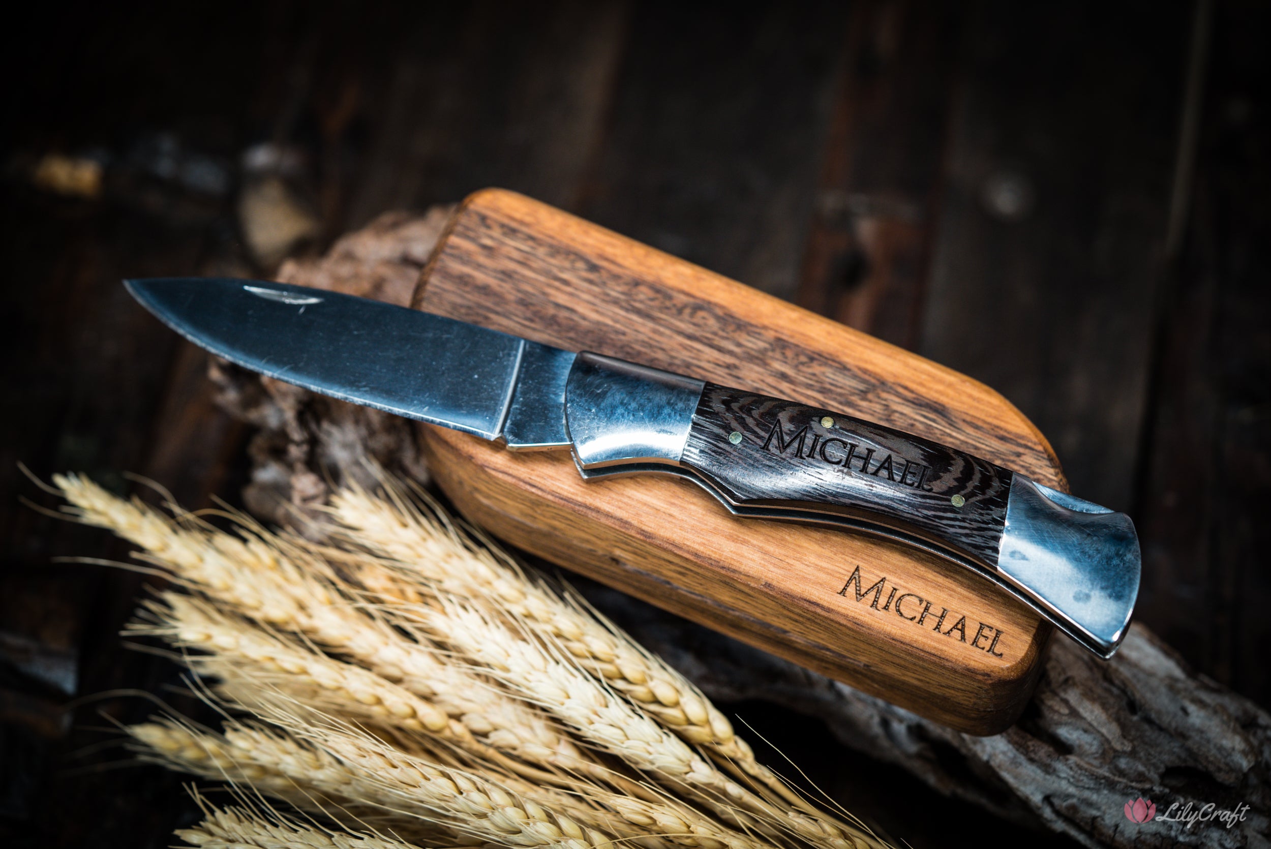 Personalized wenge wood pocket knife