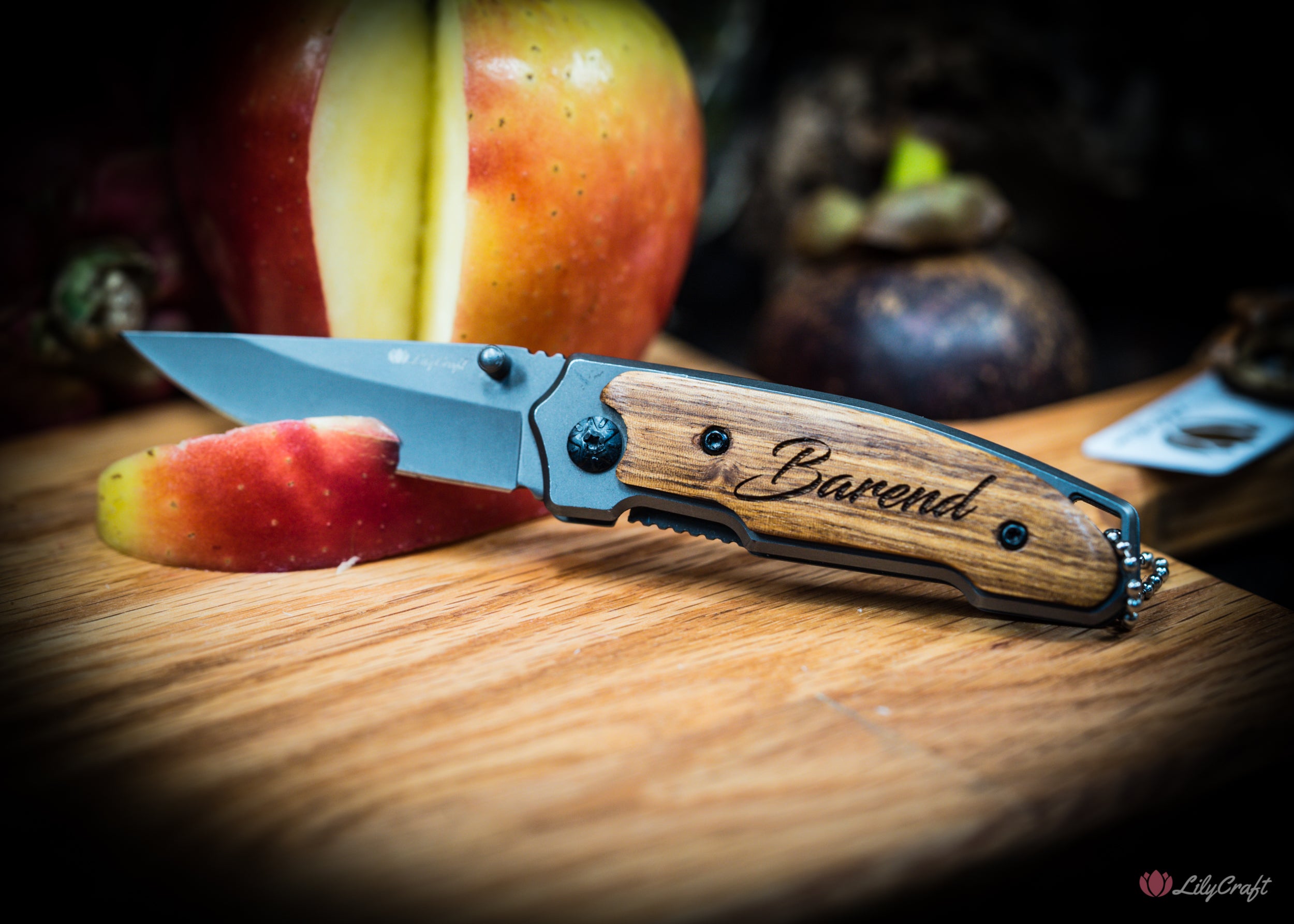 folding fruit knife 