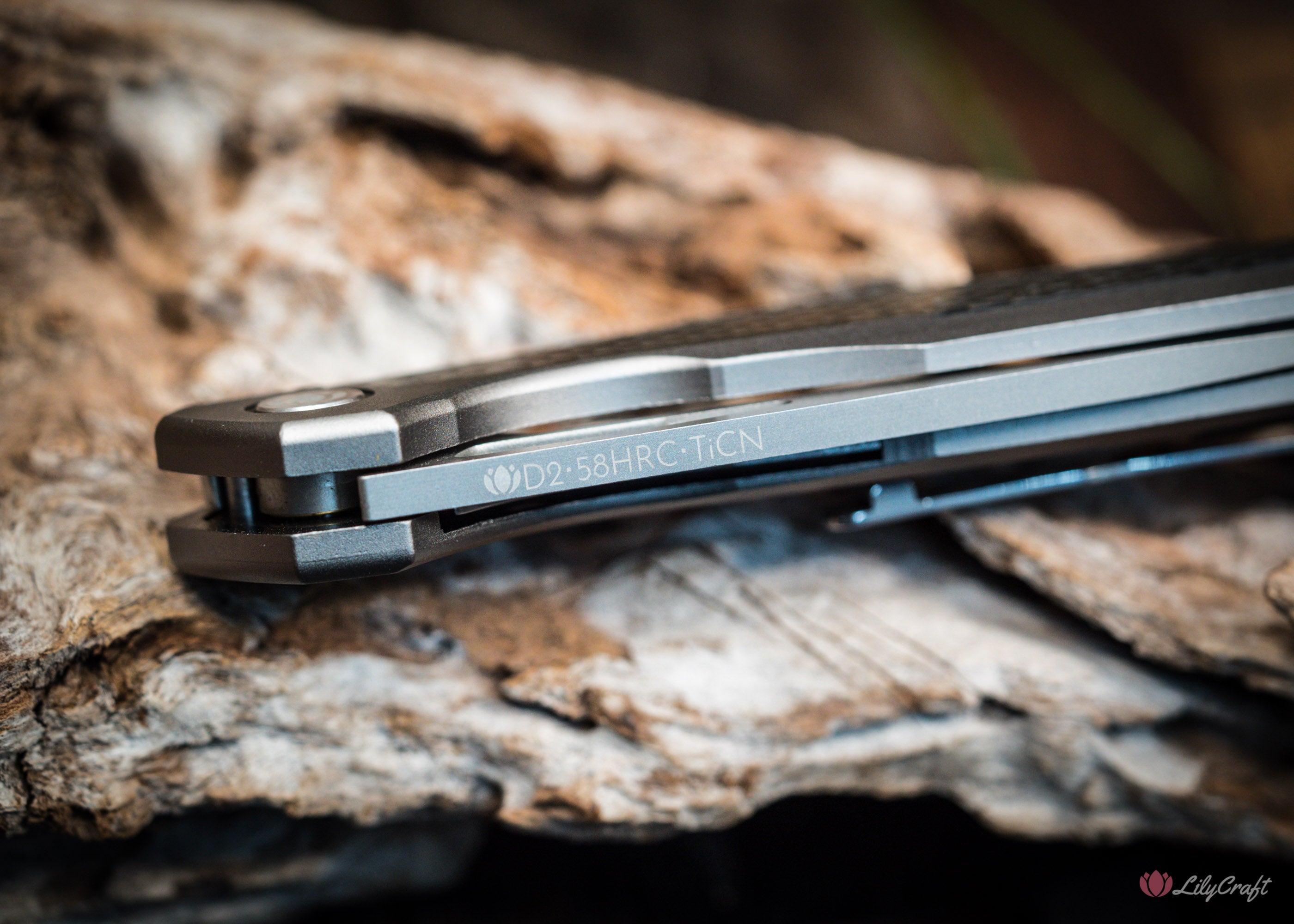 luxury pocket knife