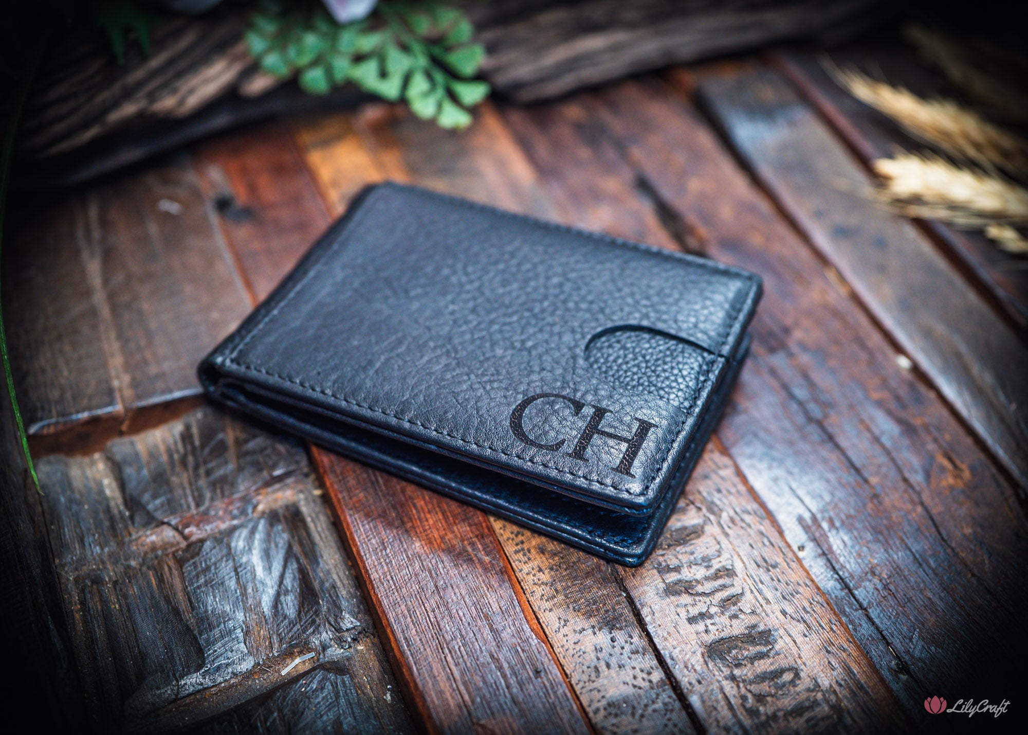 black pebbled leather slim men’s wallet with rfid