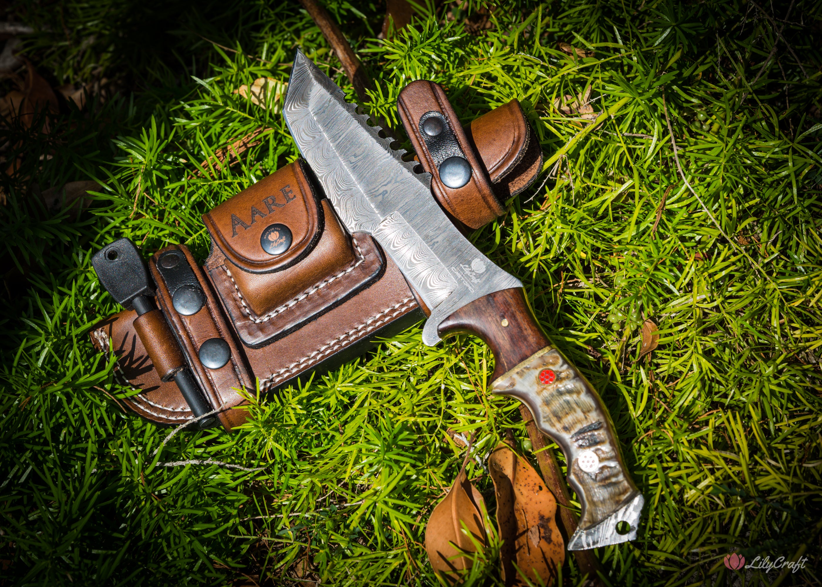 premium bushcraft knives australia - the castoro knife lilycraft custom knives