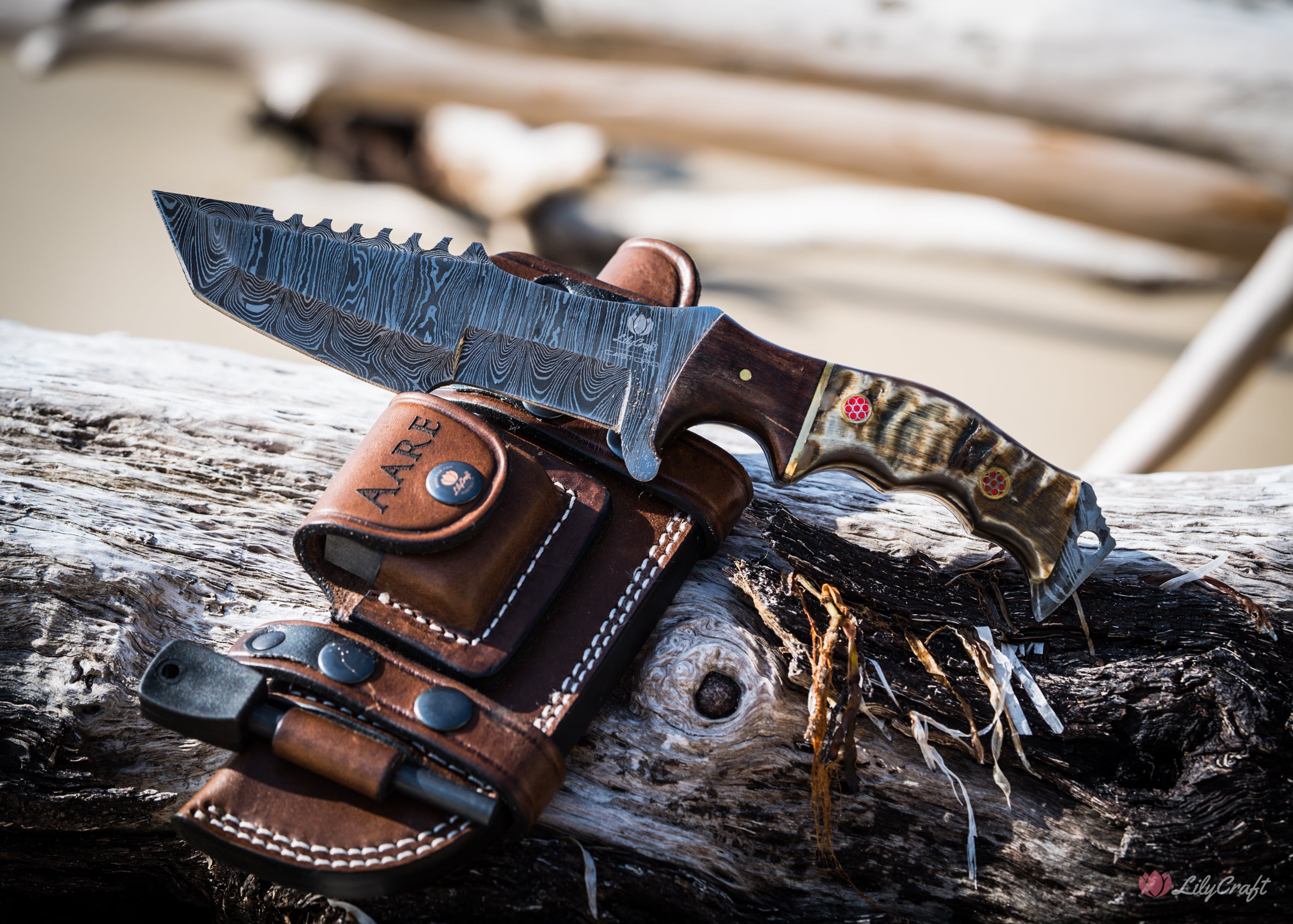 top rated bushcraft knife the castoro by lilycraft