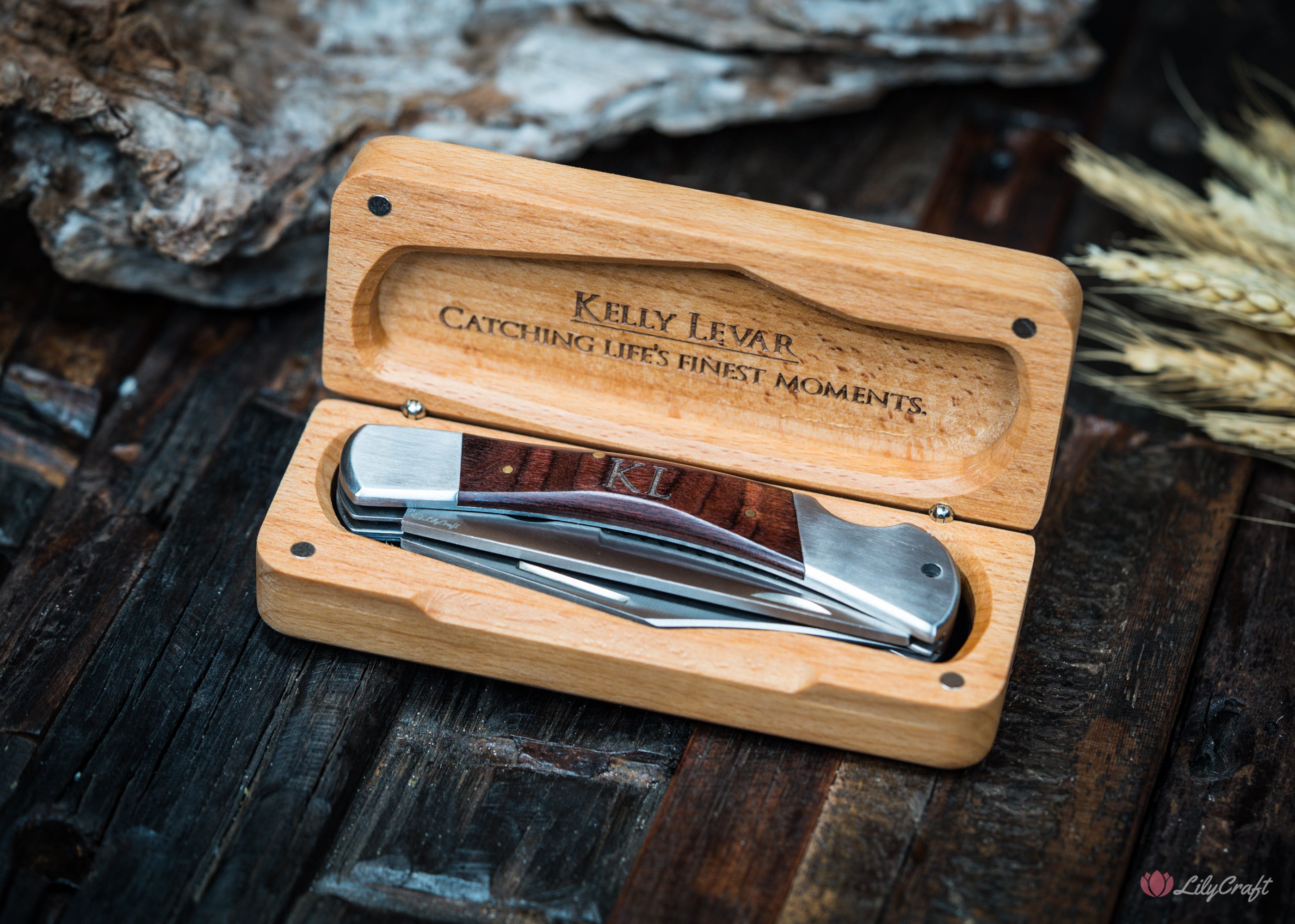 gifts for fishermen - pocket knife gift set