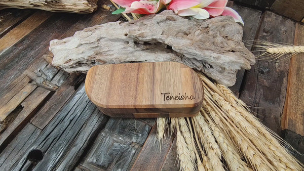 Gentleman’s Pocket Knife – A Gift That Gets Who He Is