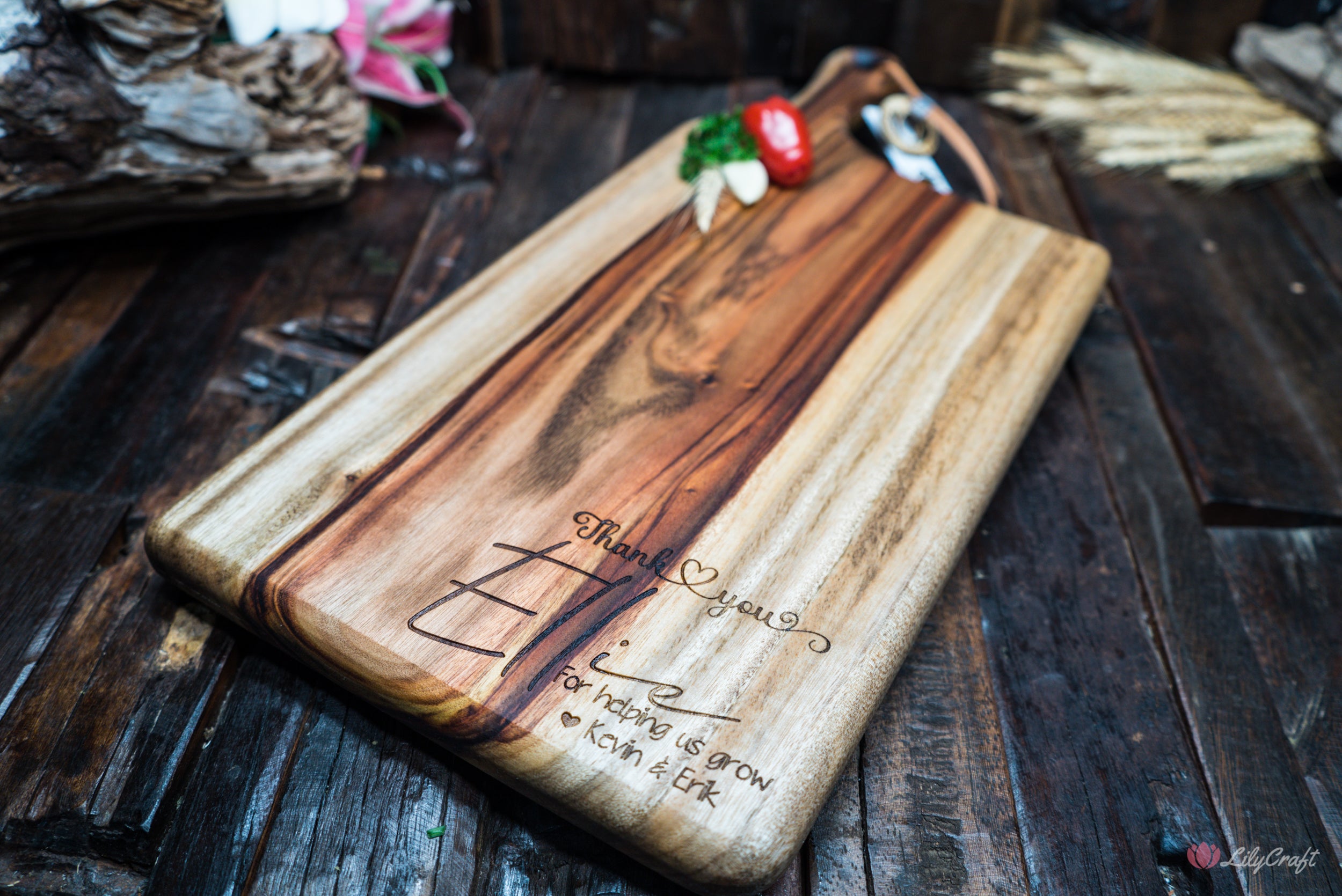 cutting board with handle