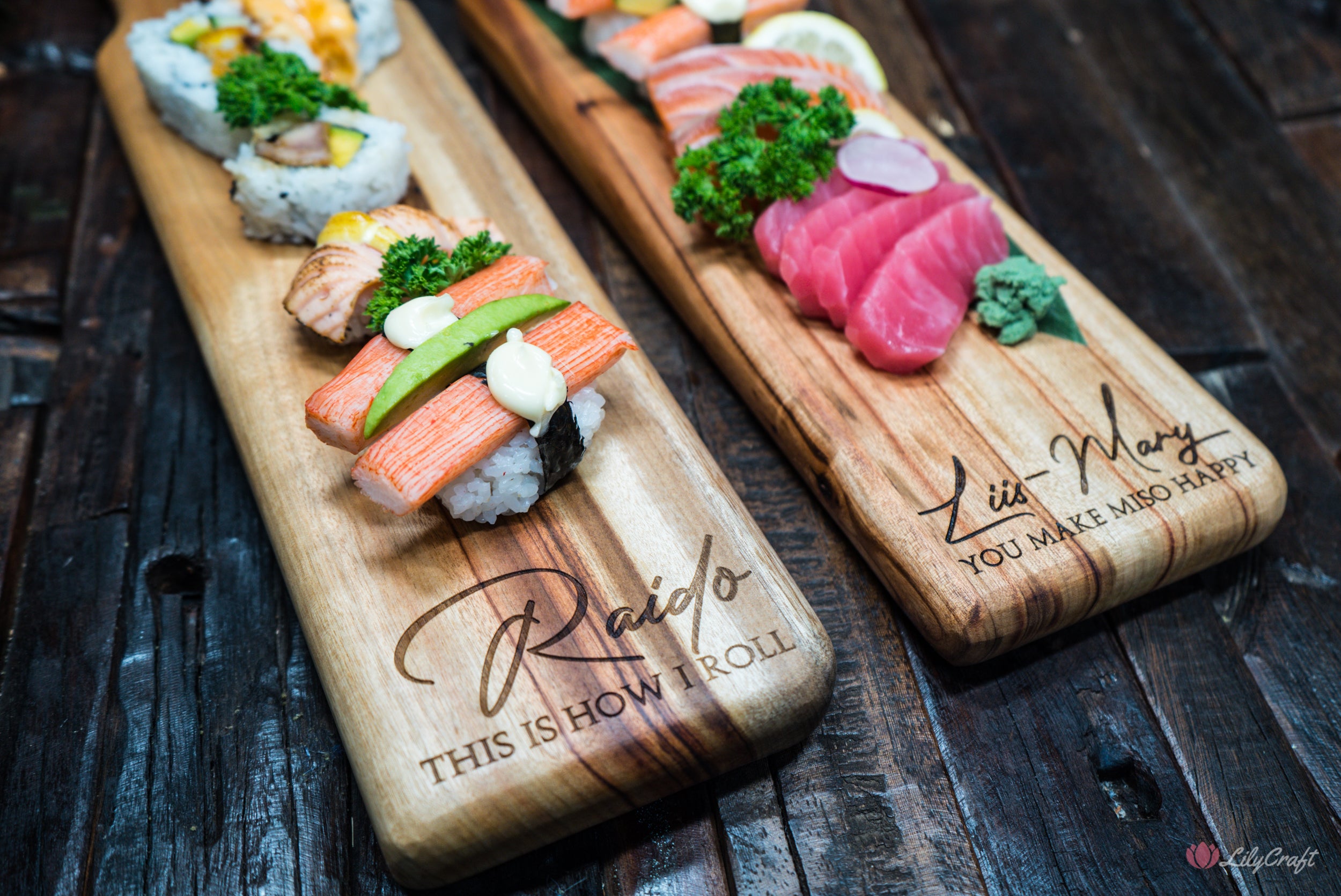 sushi serving platter,