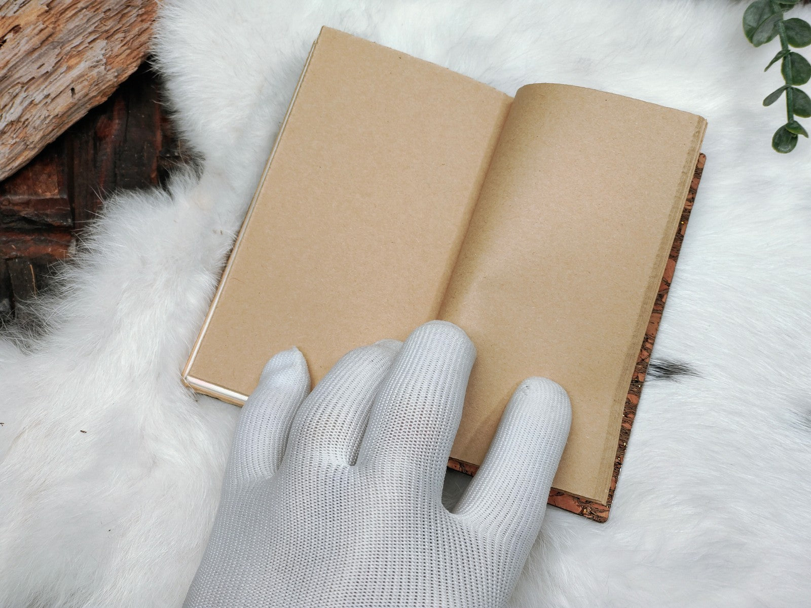 Unique Pocket Notebook with refillable pages
