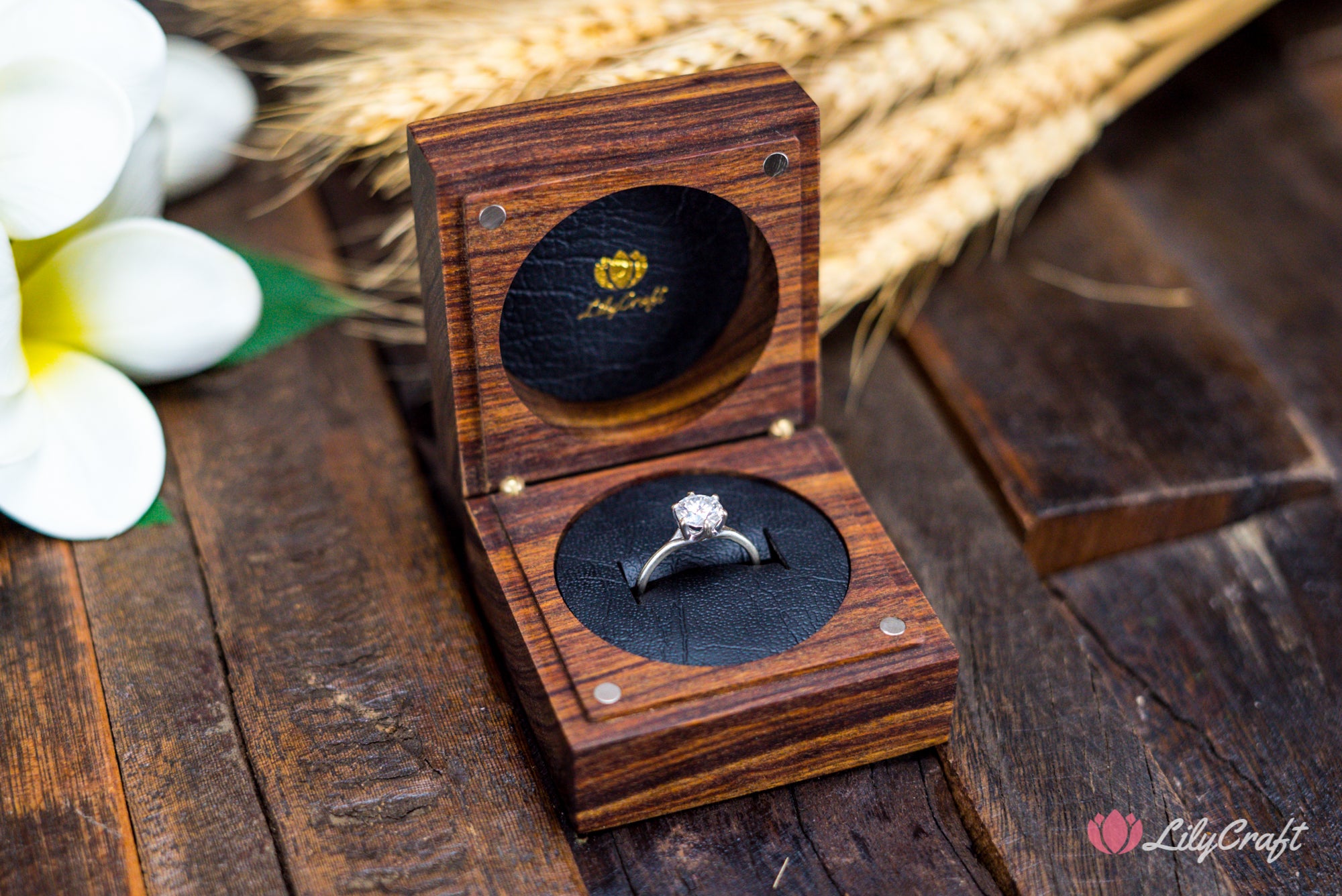 Tambotie wooden engraved engagement ring box