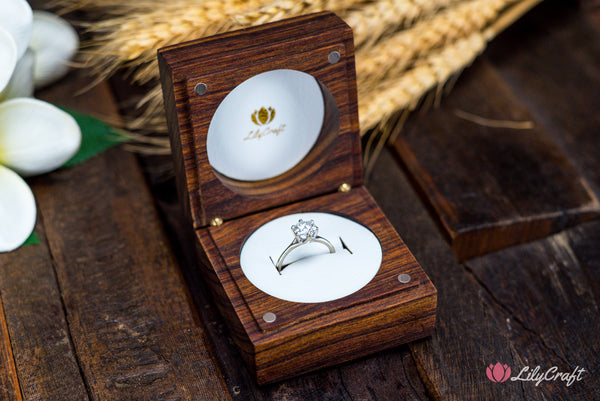 diamond ring engagement box