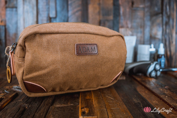 Groomsmen's Travel Size Toiletry Bag, Personalised Mens Toiletry bag. Best Man gift bag, groomsmen gift bag. Canvas leather toiletry bag.